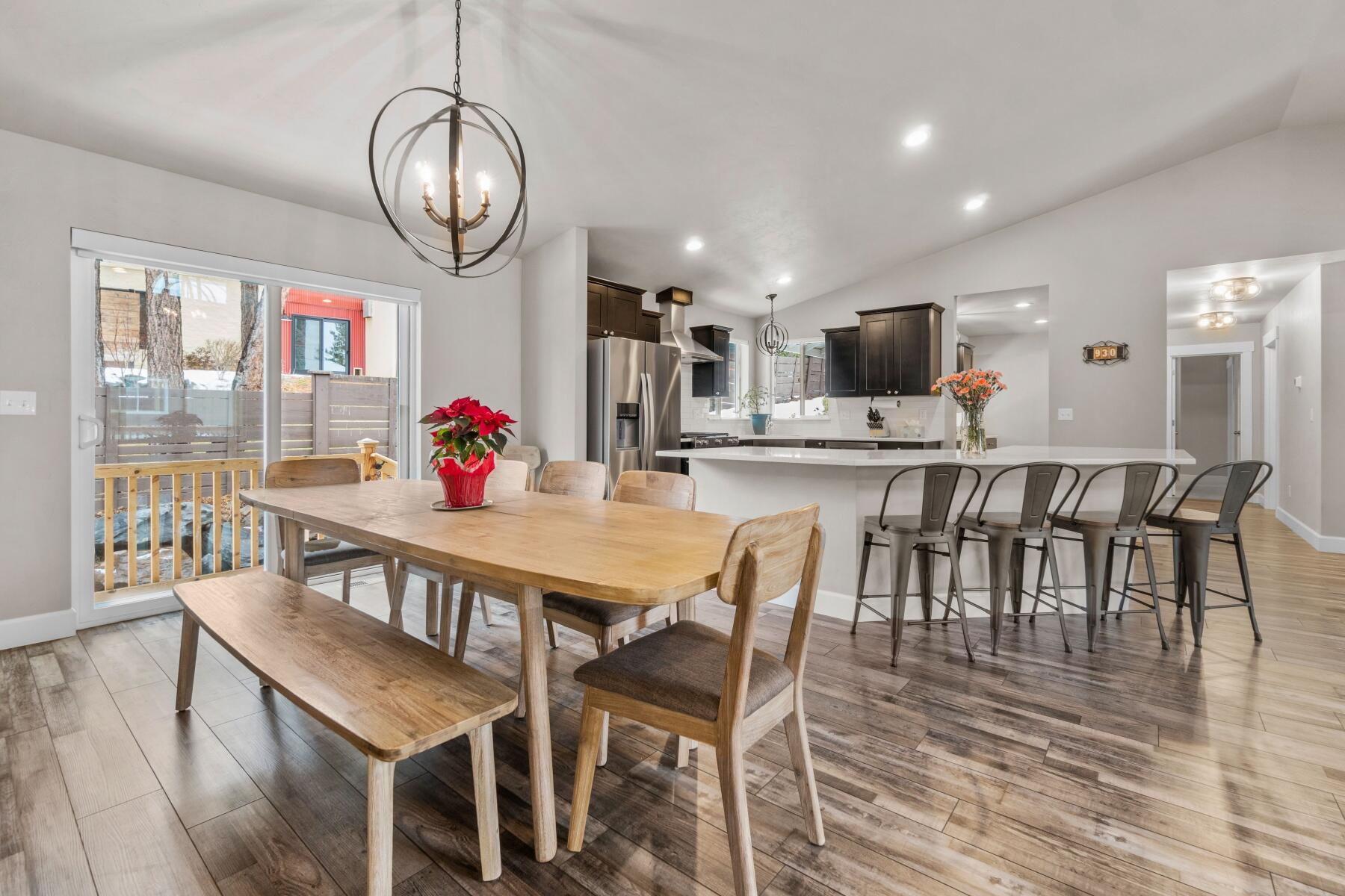 2929 NW Chardonnay Lane