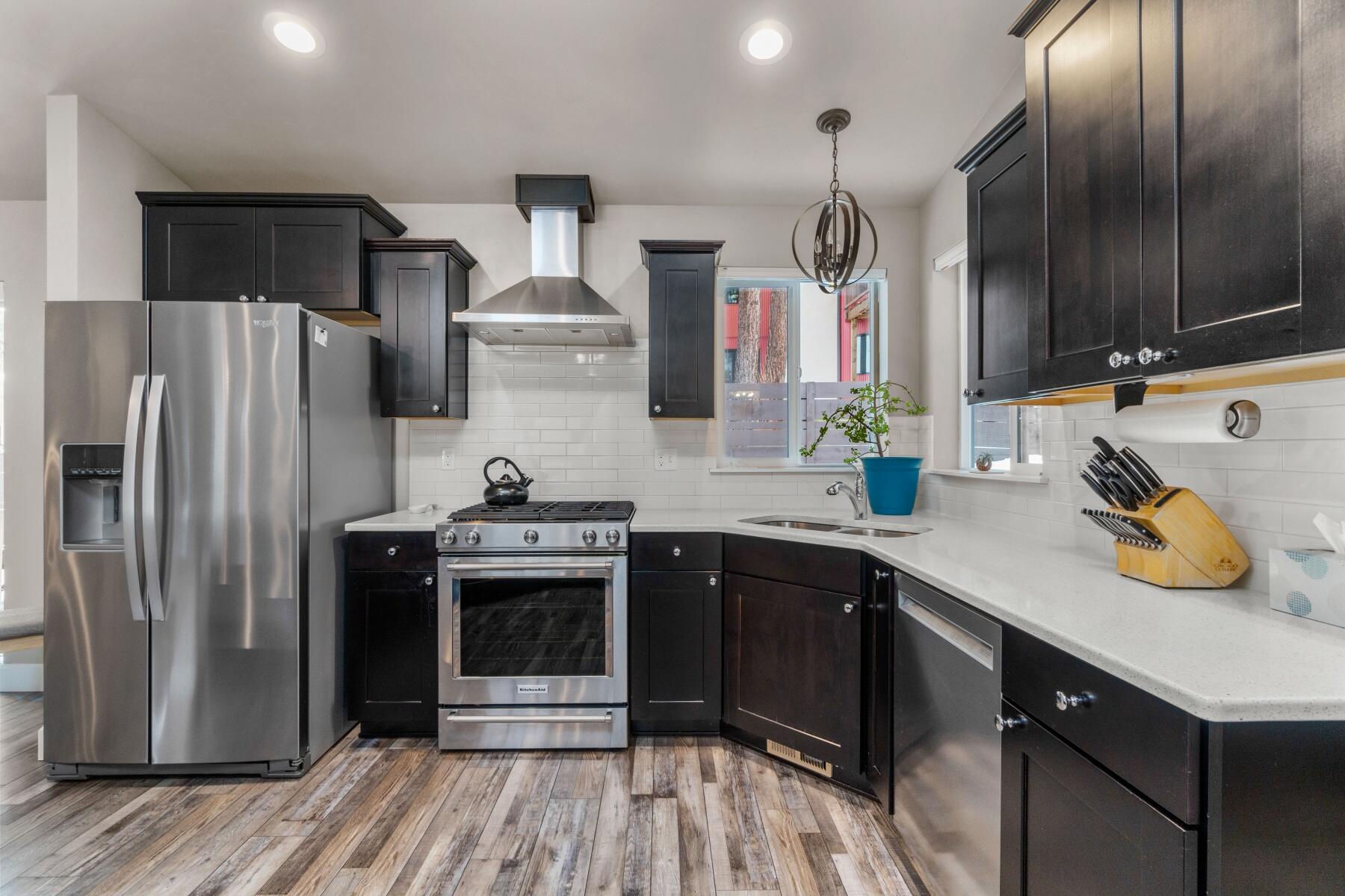 2929 NW Chardonnay Lane