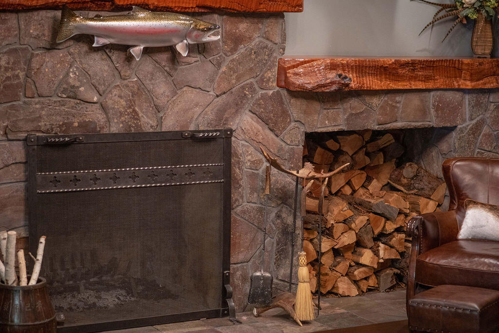 2806 NW Nightfall Circle