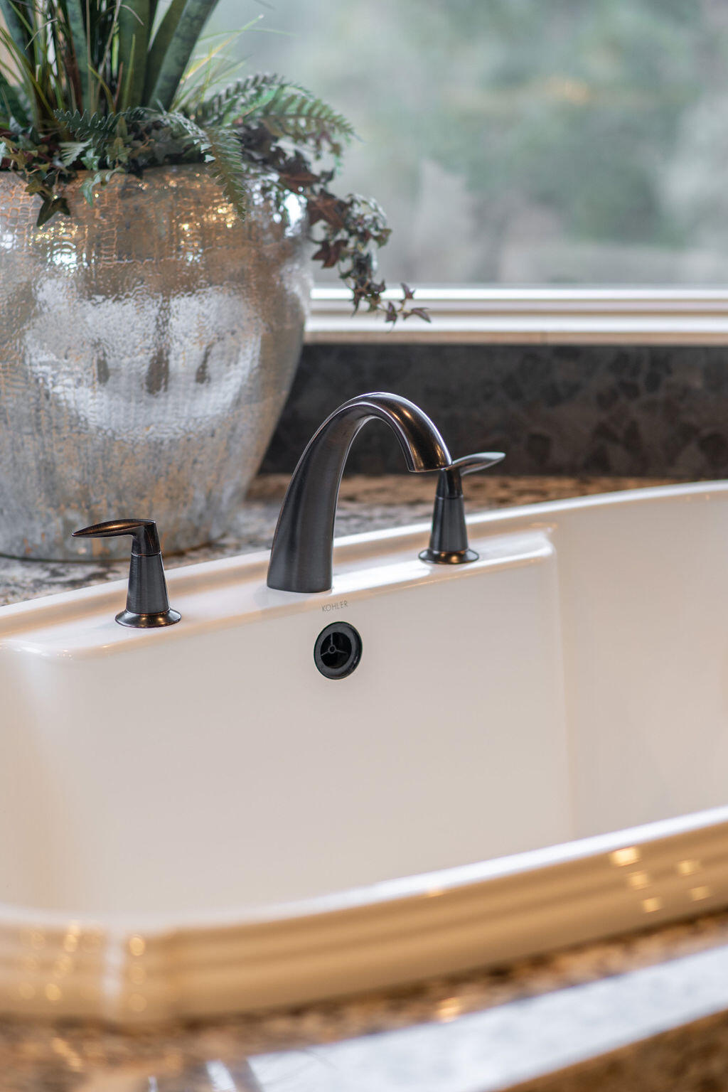 2806 NW Nightfall Circle