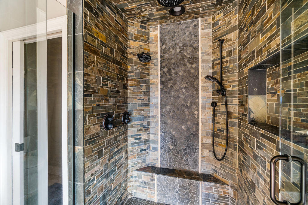 2806 NW Nightfall Circle