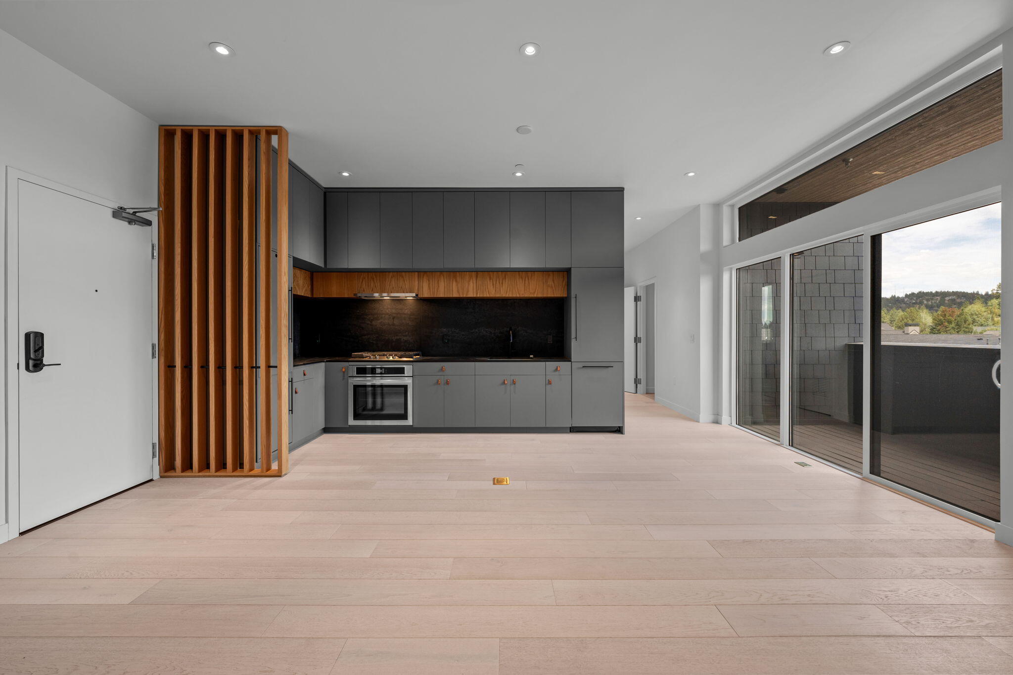 2745 NW Ordway Avenue, 212