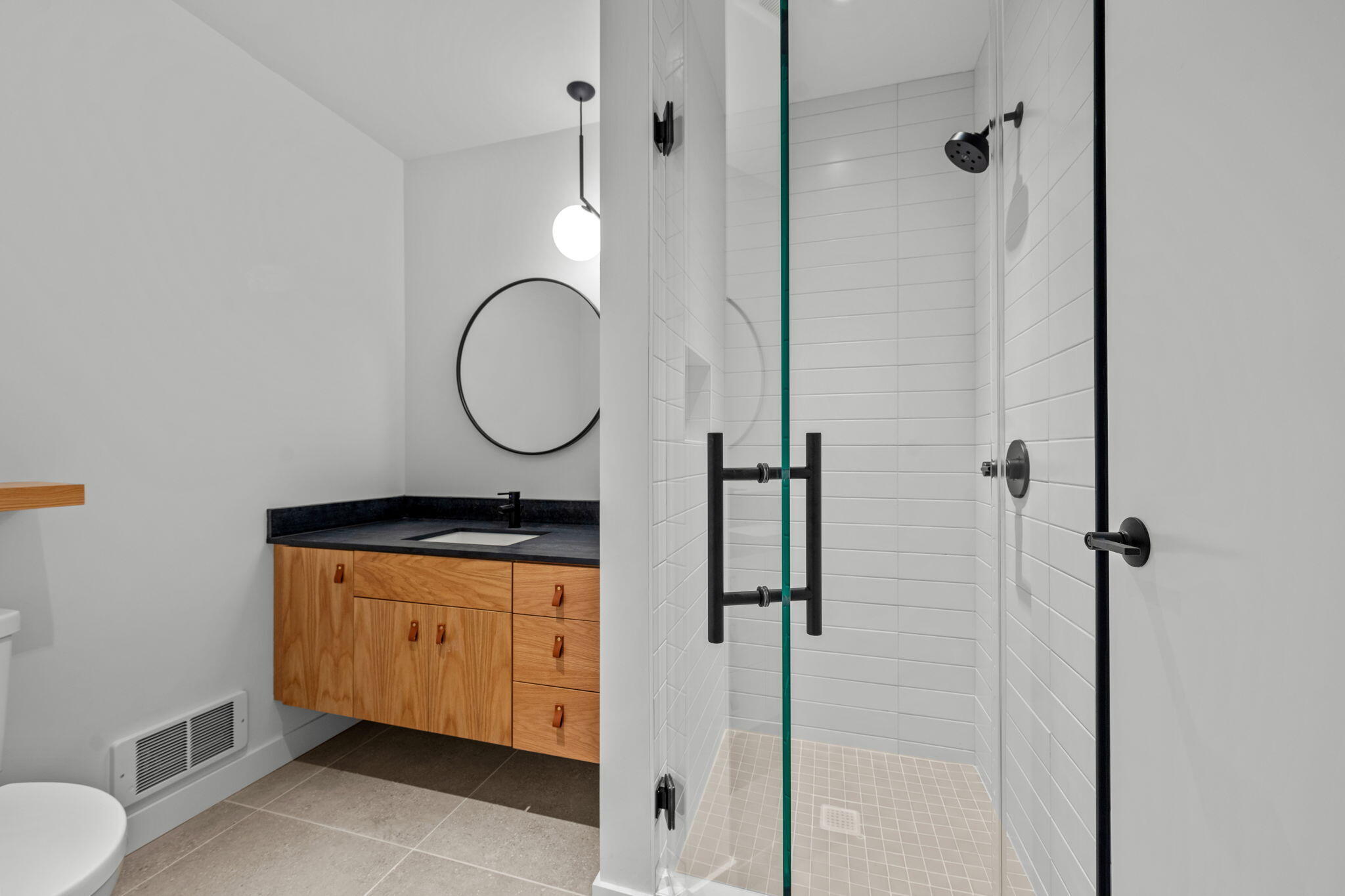 2745 NW Ordway Avenue, 212