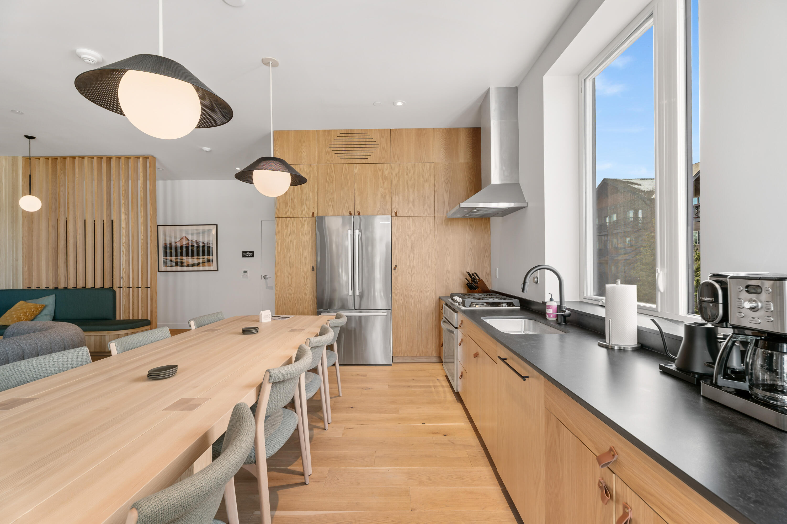 2745 NW Ordway Avenue, 212