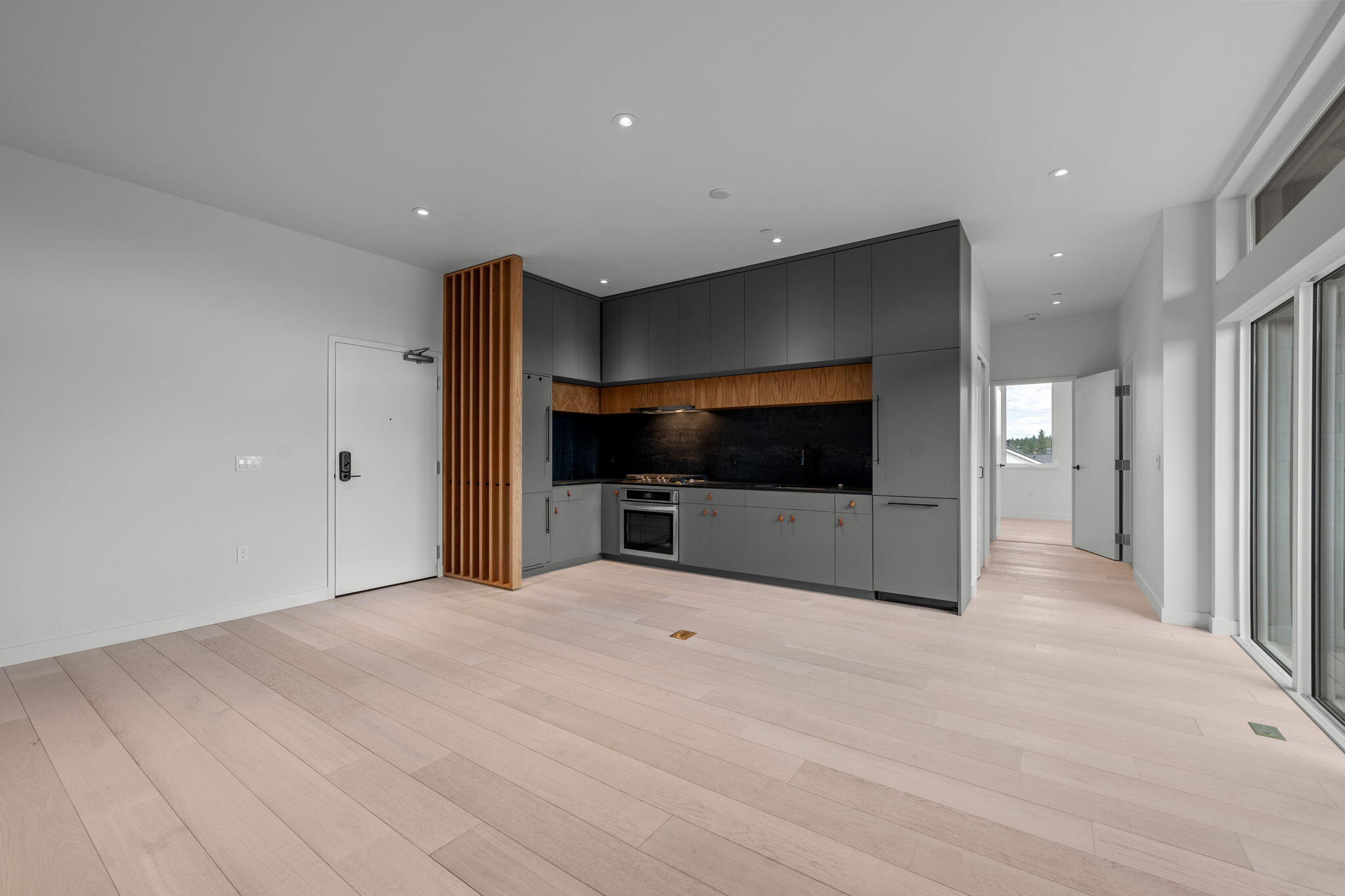 2745 NW Ordway Avenue, 212