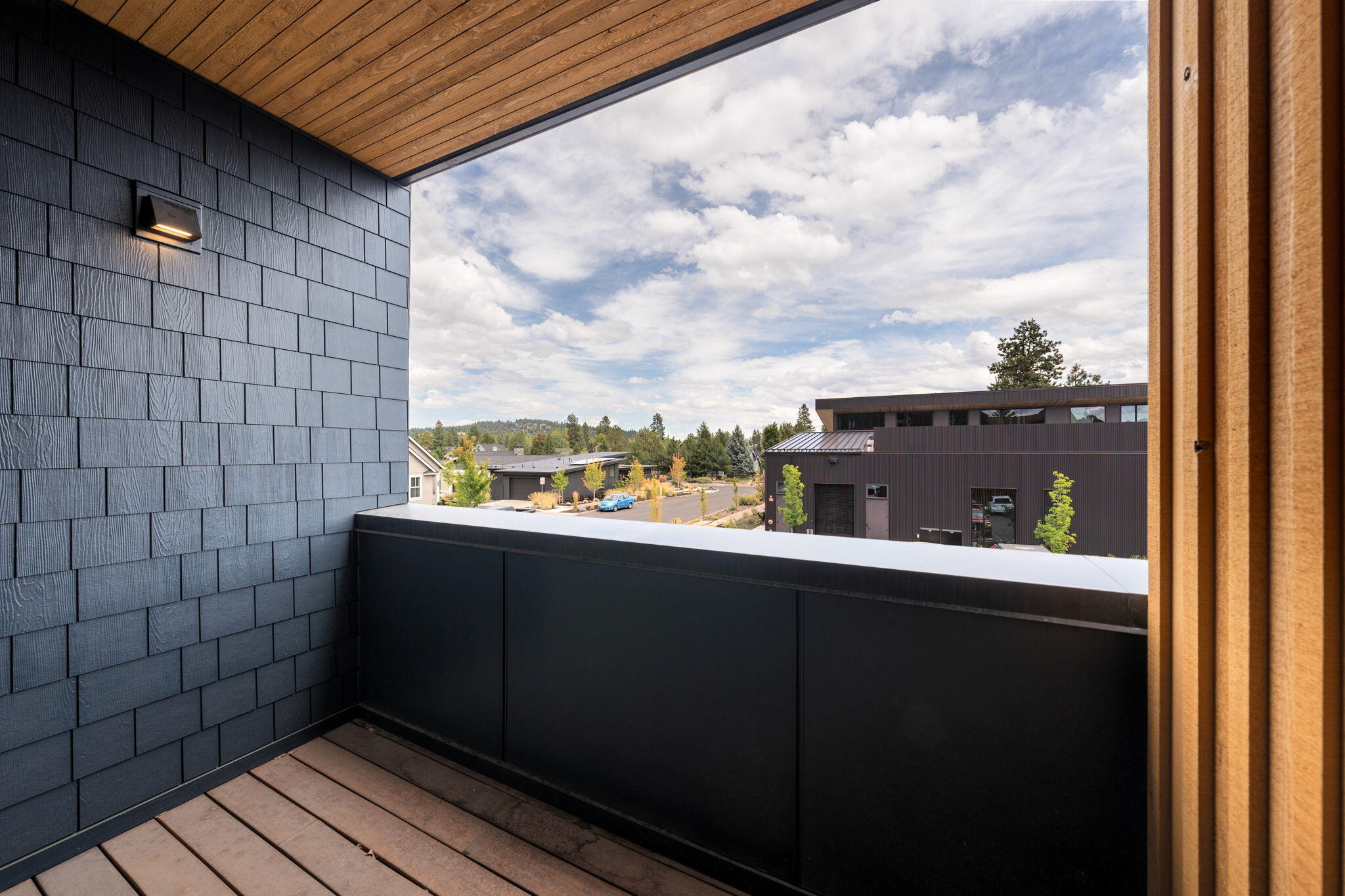 2745 NW Ordway Avenue, 212