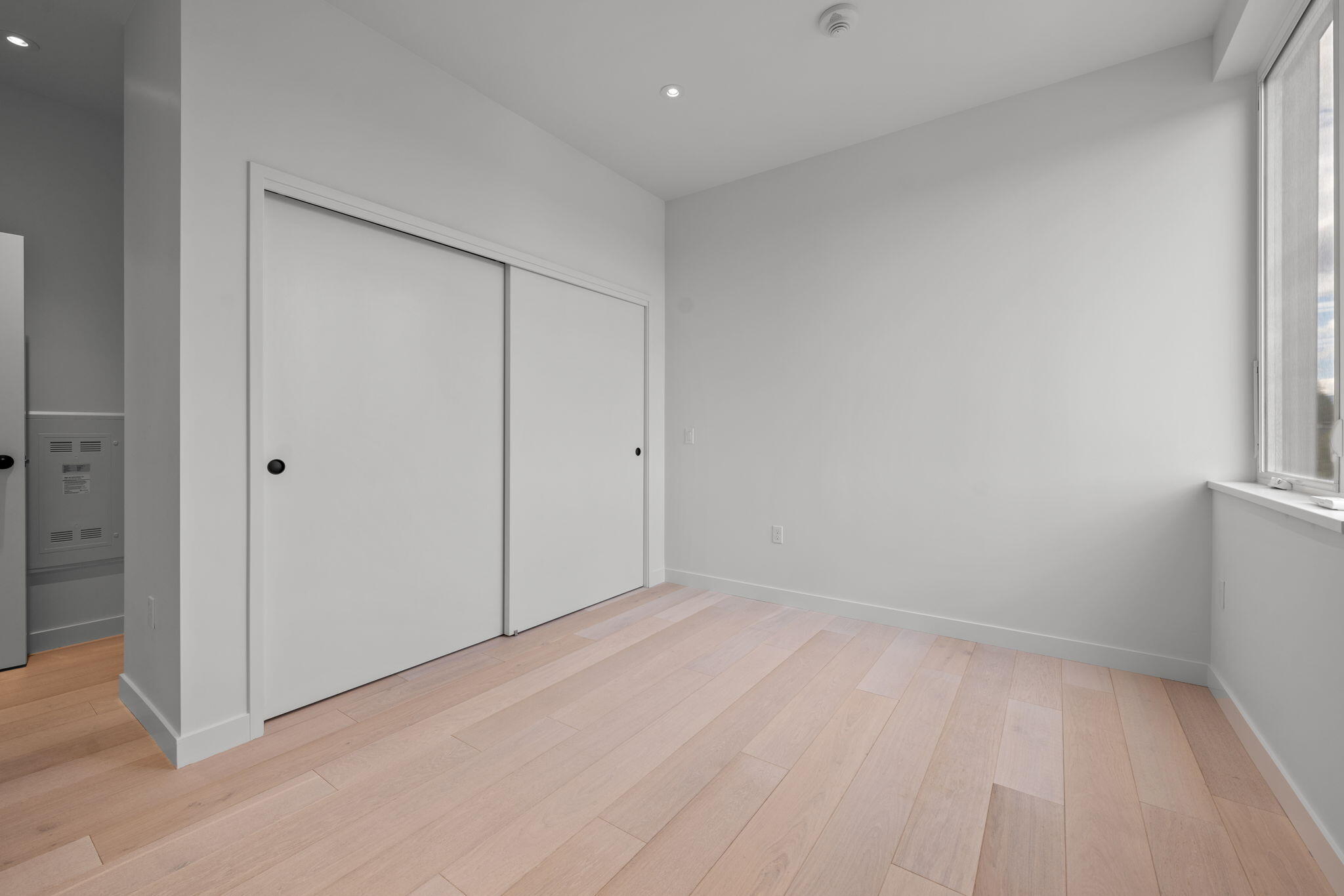 2745 NW Ordway Avenue, 212