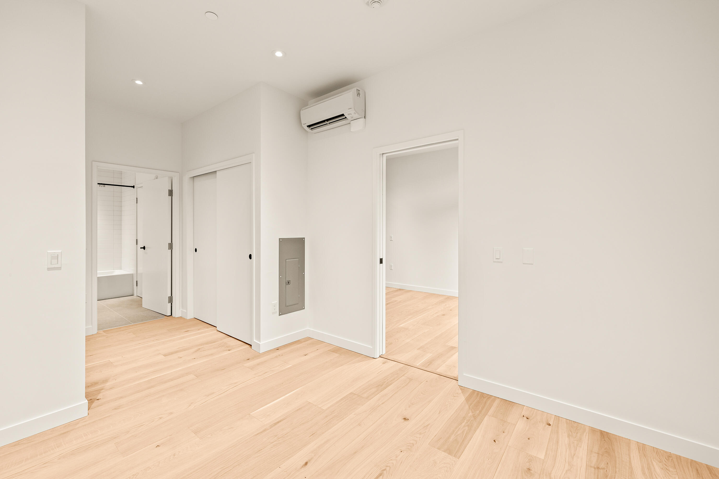 2745 NW Ordway Avenue, 209