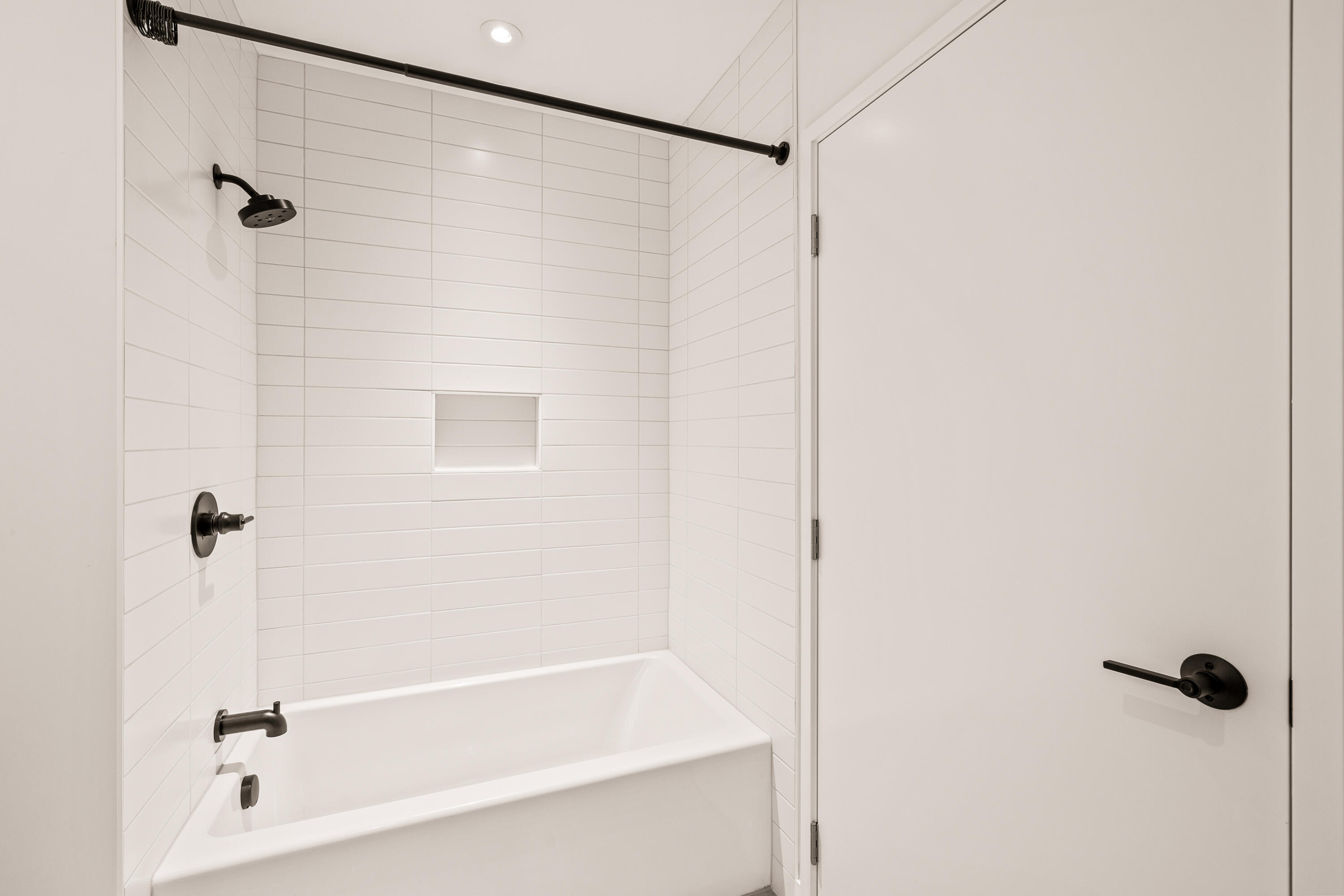 2745 NW Ordway Avenue, 209