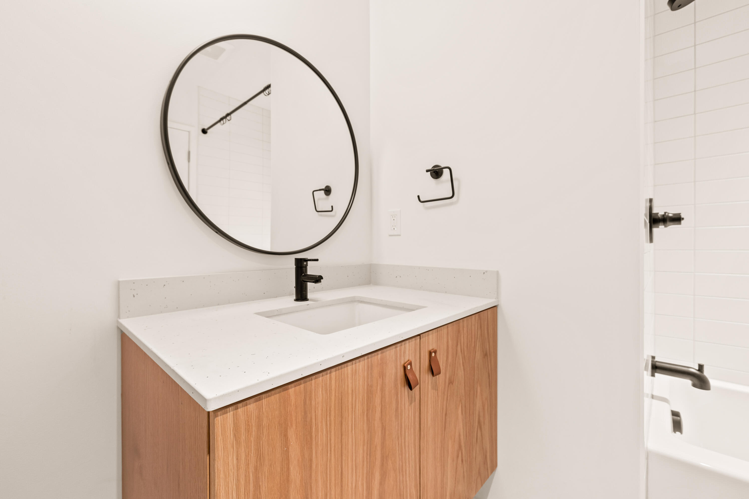 2745 NW Ordway Avenue, 209