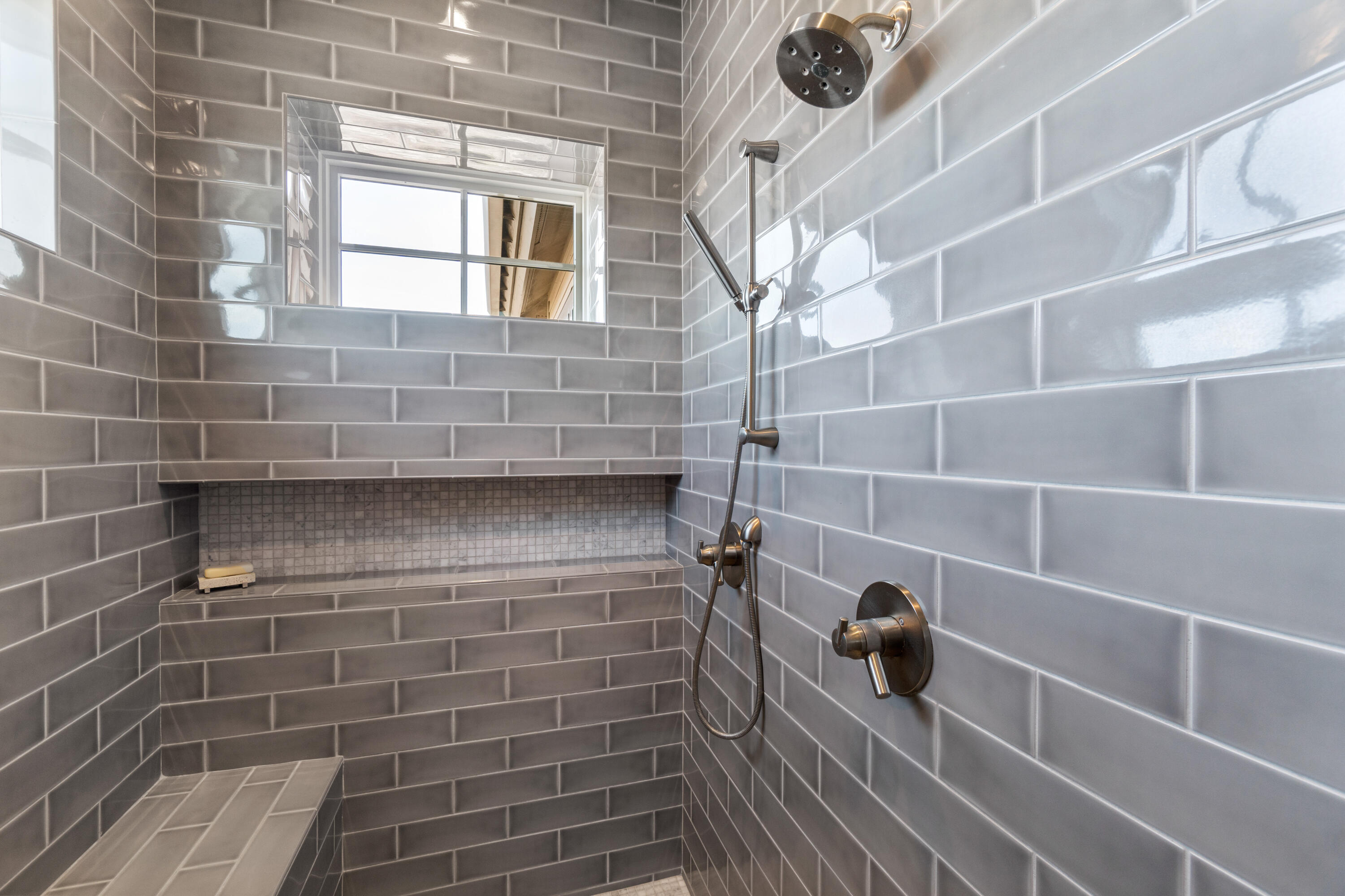 61379 Lost Hollow Loop