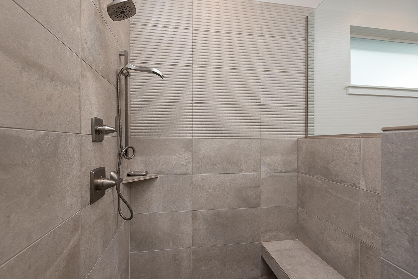 62653 NW Mt Thielsen Drive