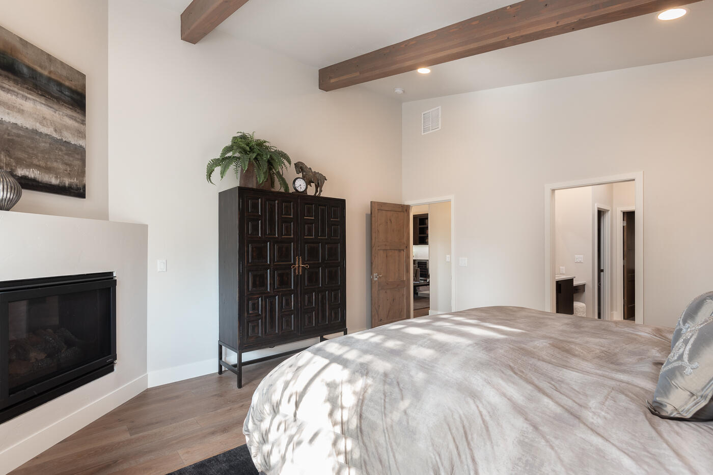 62653 NW Mt Thielsen Drive