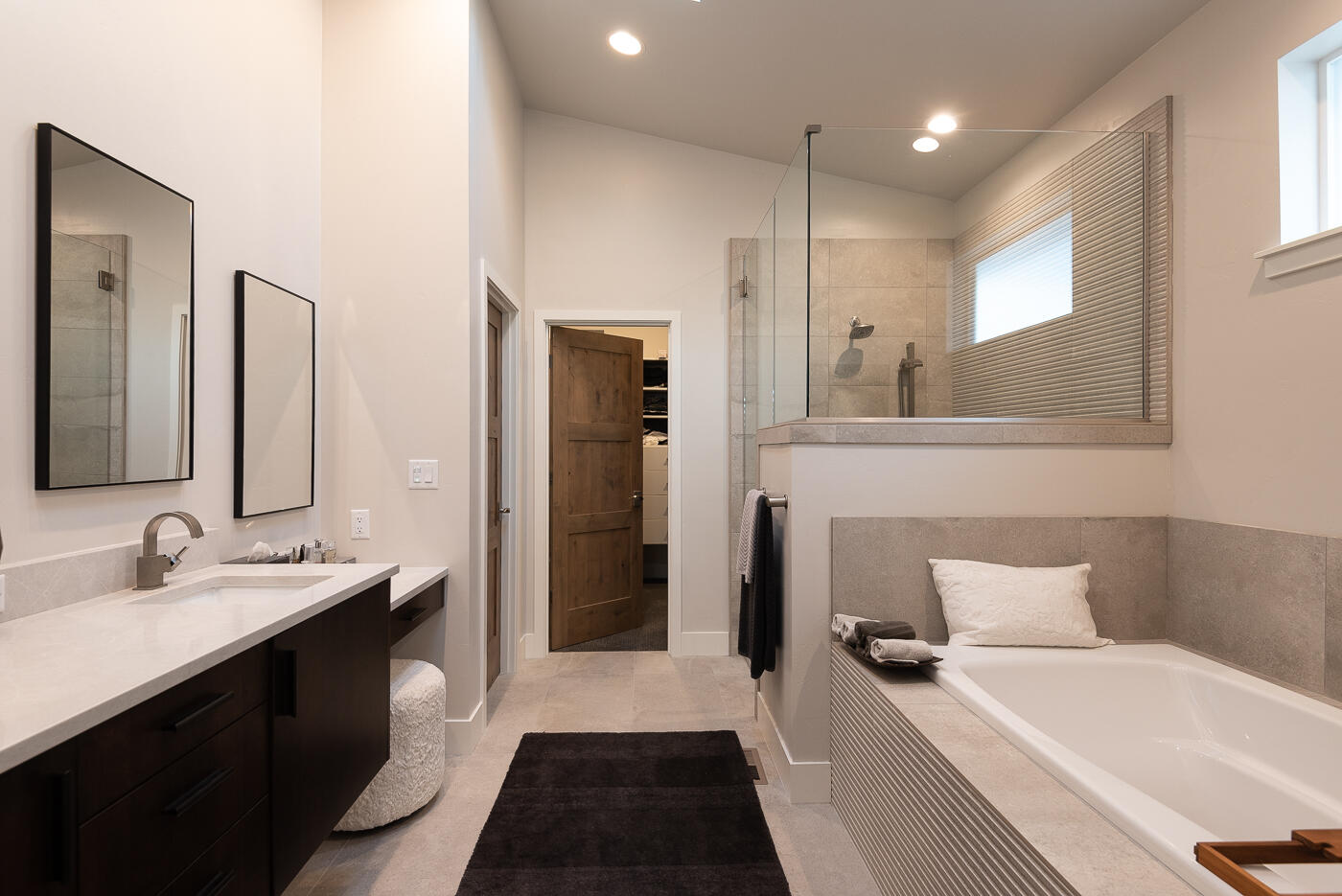 62653 NW Mt Thielsen Drive