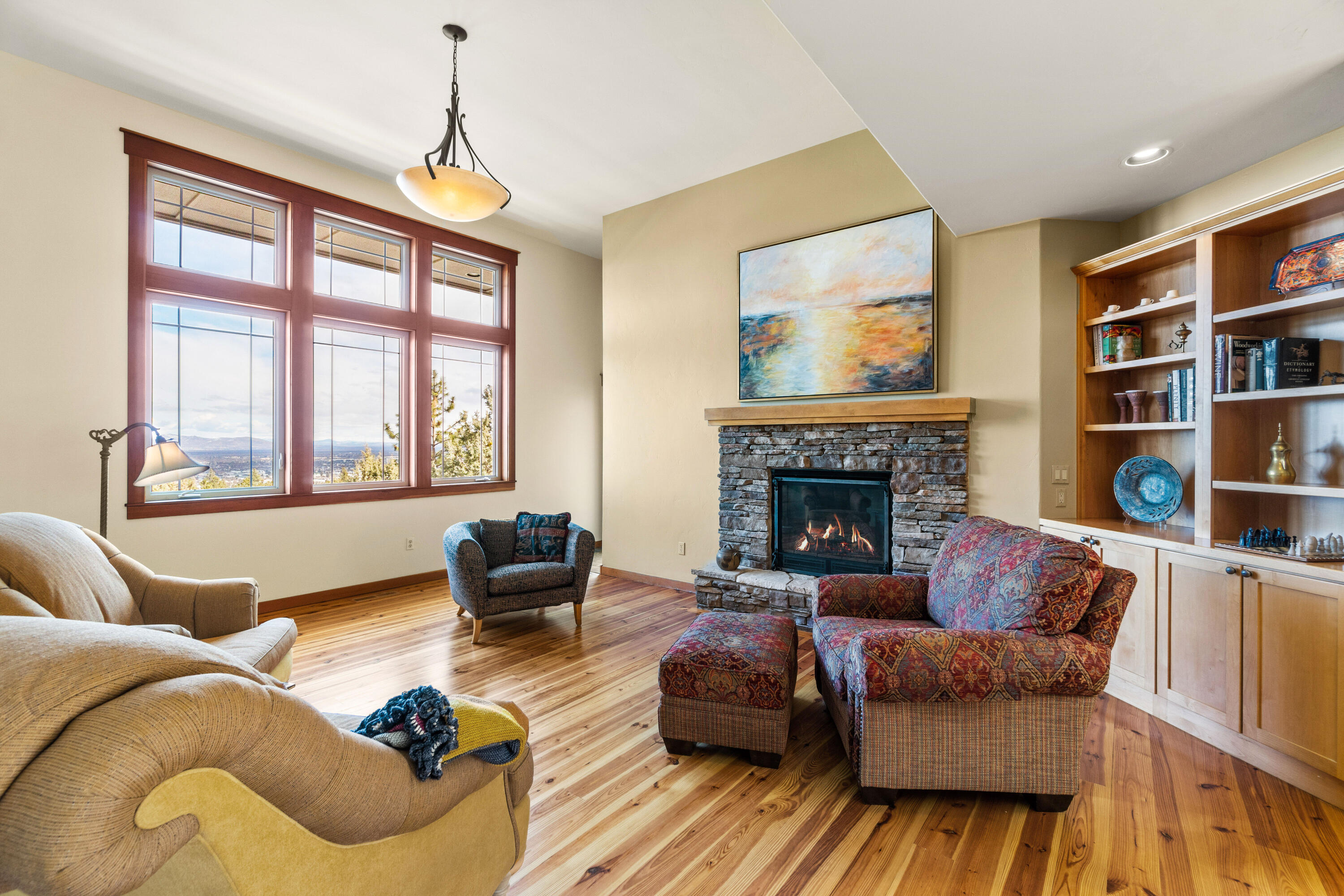 3009 NW Colonial Drive