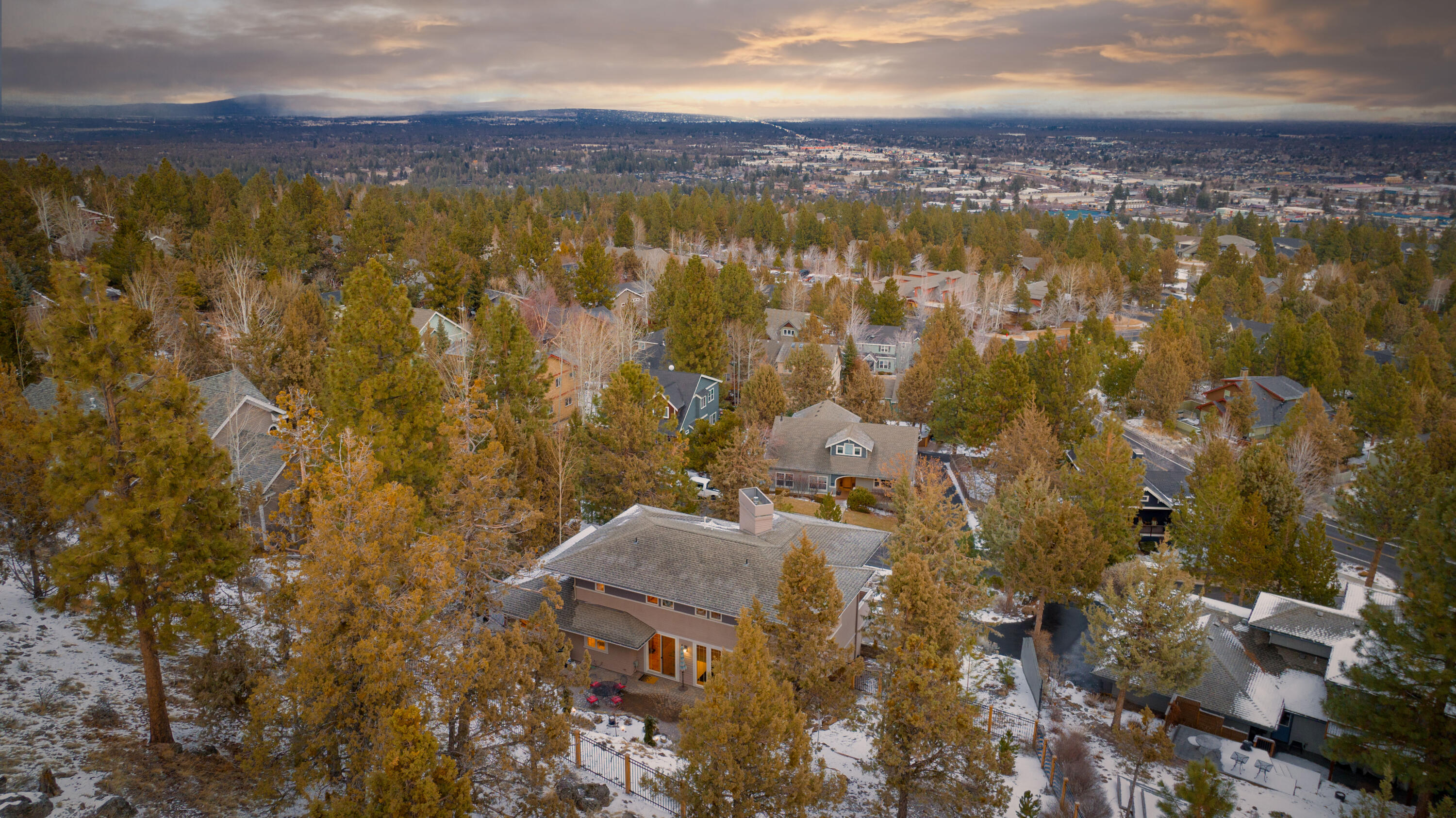 3009 NW Colonial Drive