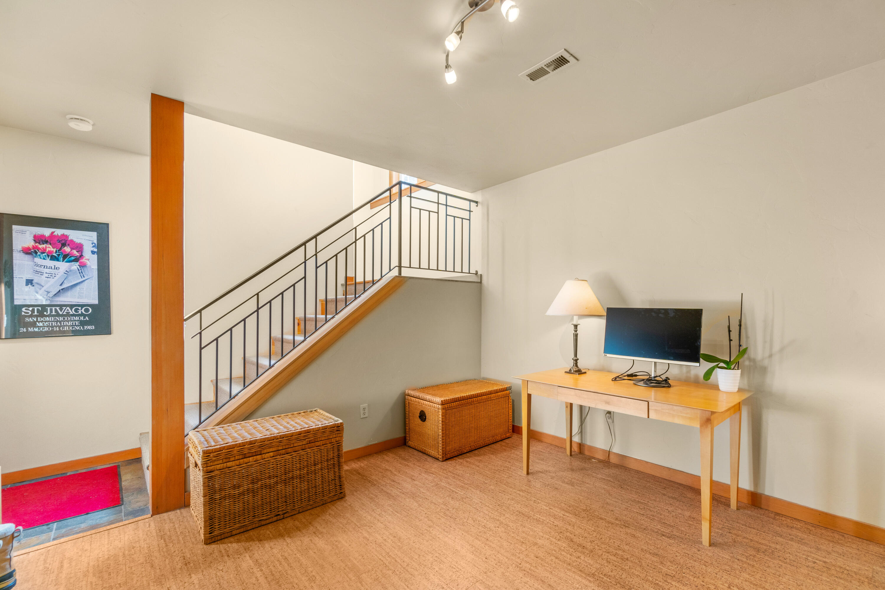 3009 NW Colonial Drive