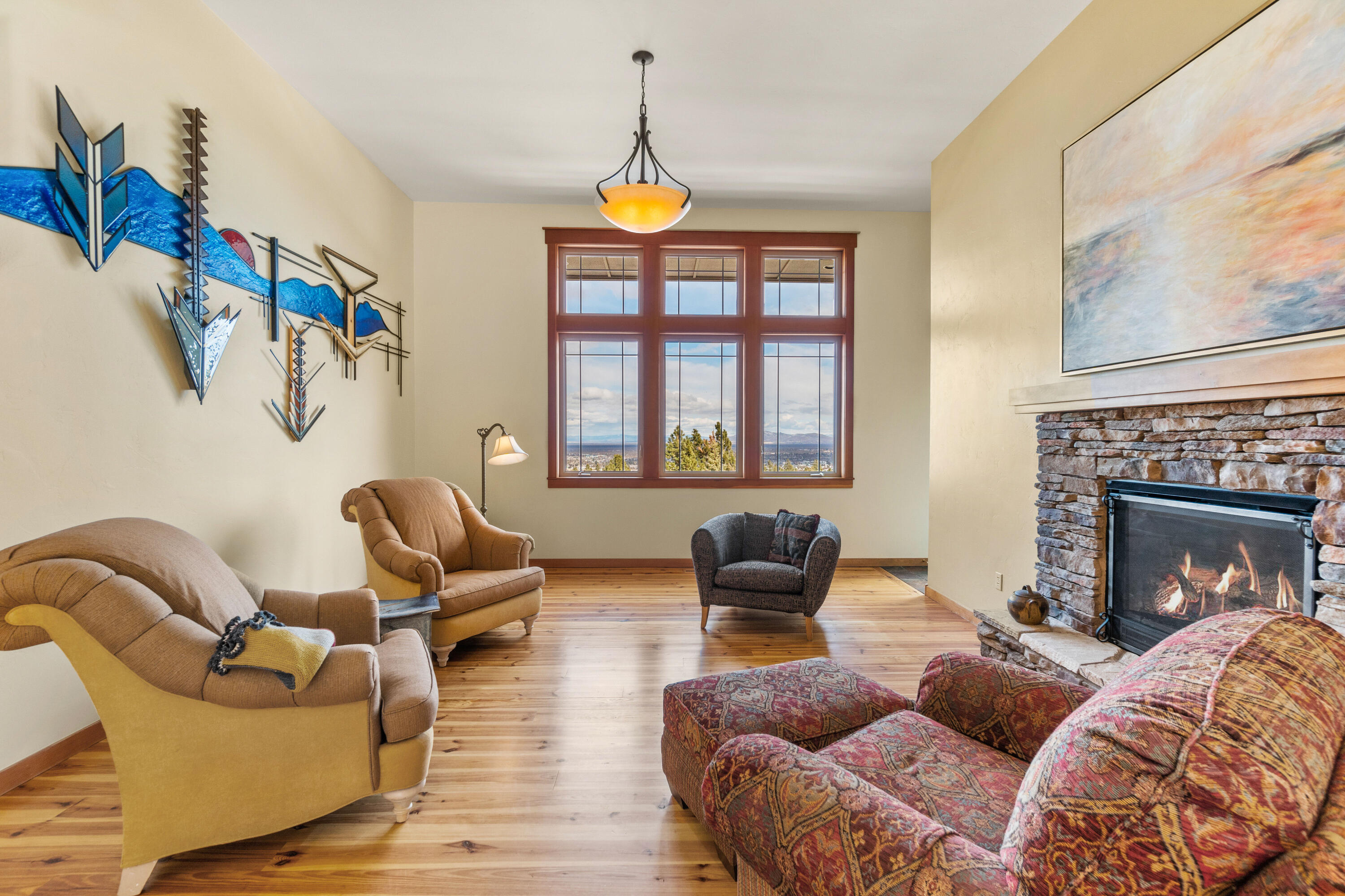 3009 NW Colonial Drive