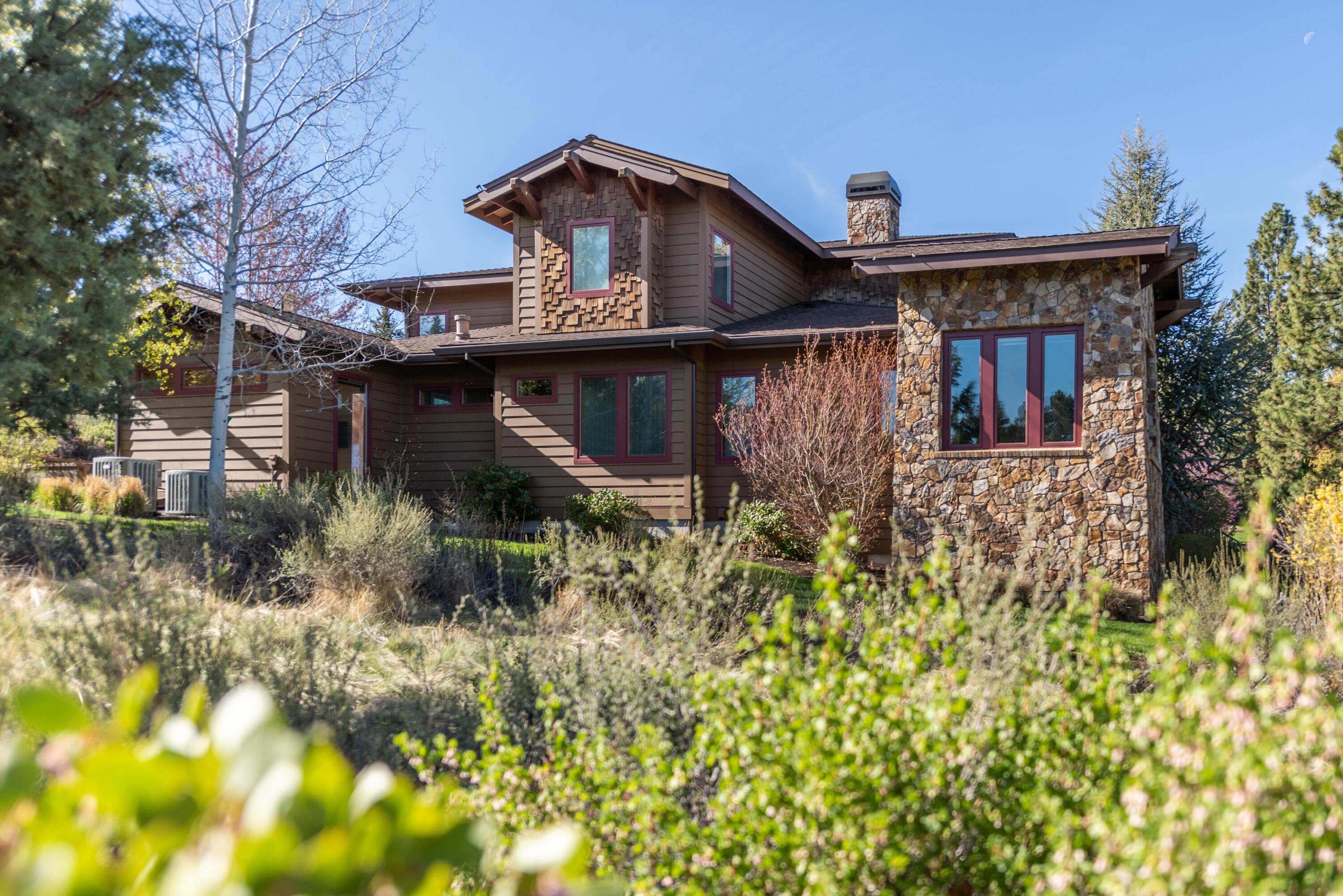 61454 Cultus Lake Court