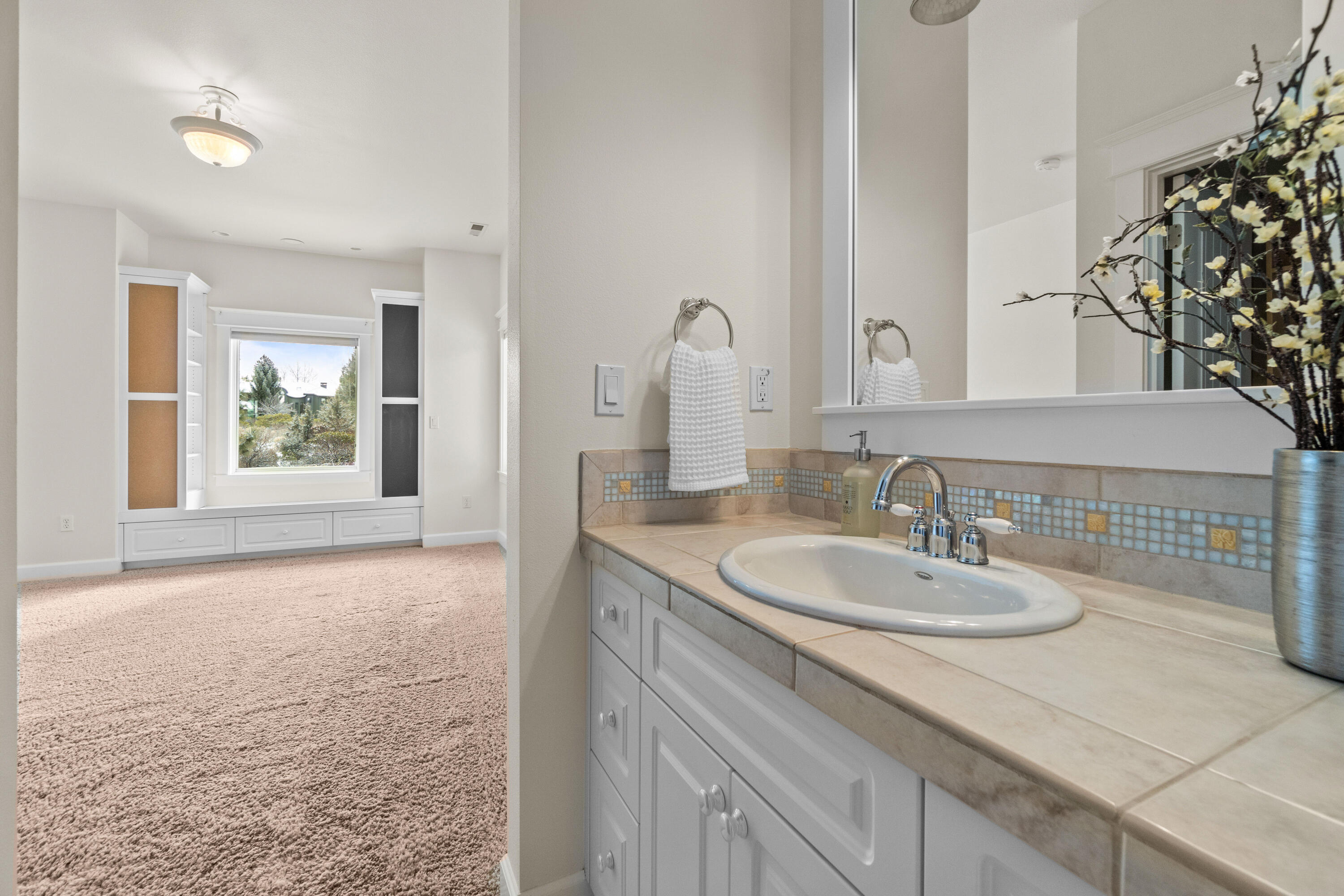 61454 Cultus Lake Court