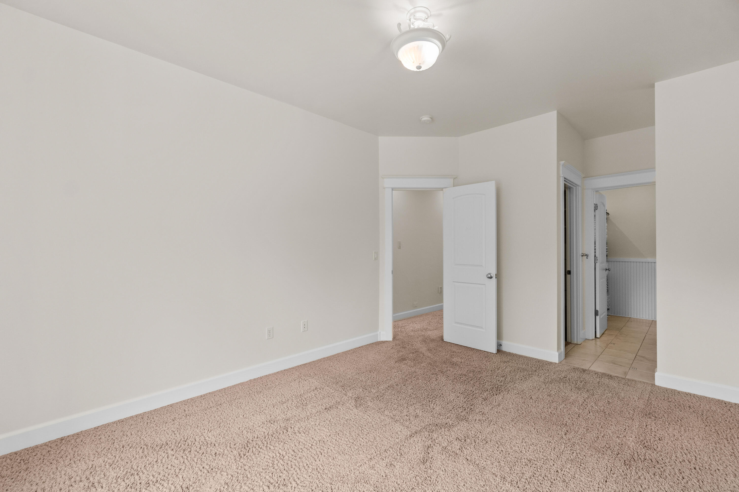 61454 Cultus Lake Court