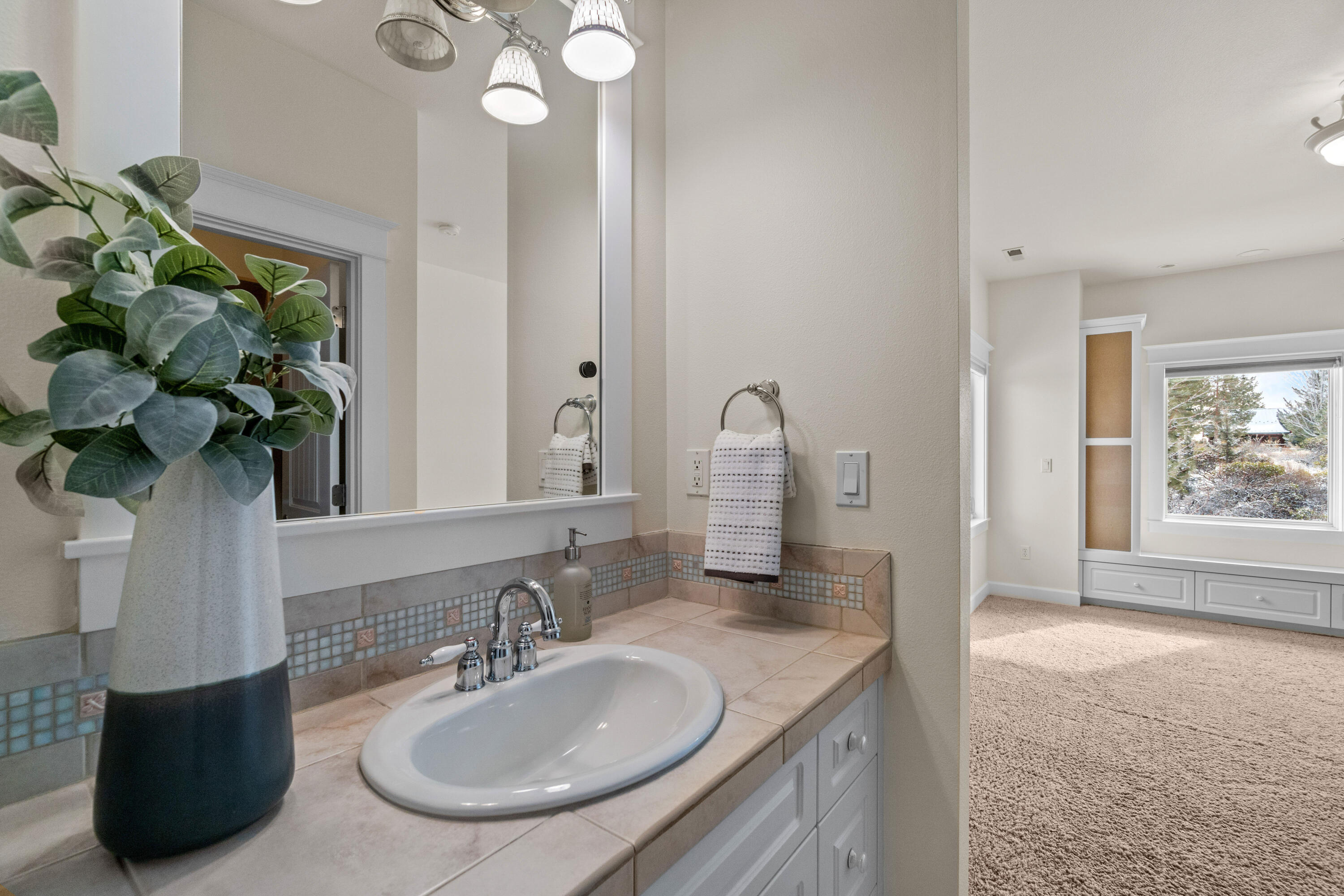 61454 Cultus Lake Court