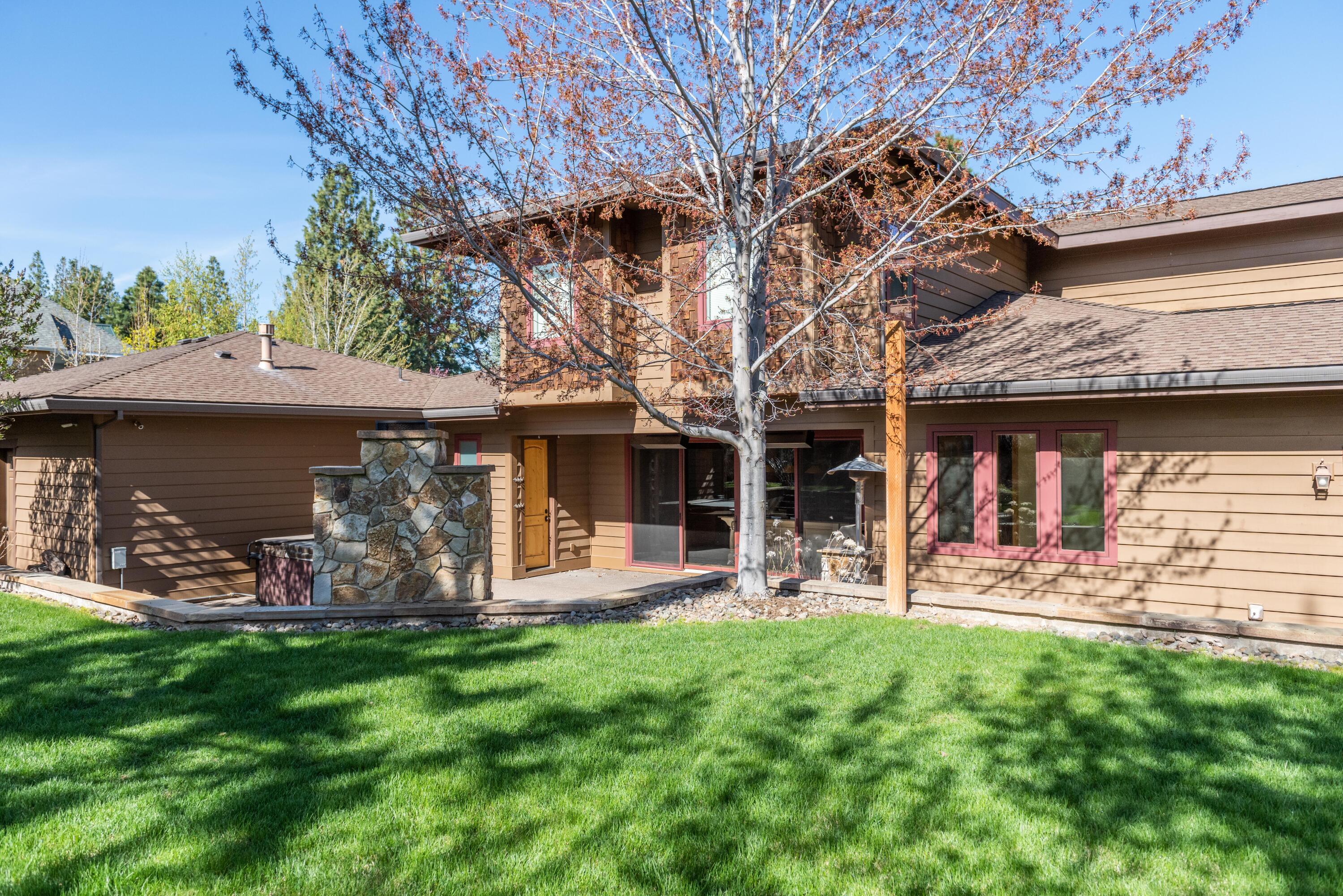 61454 Cultus Lake Court