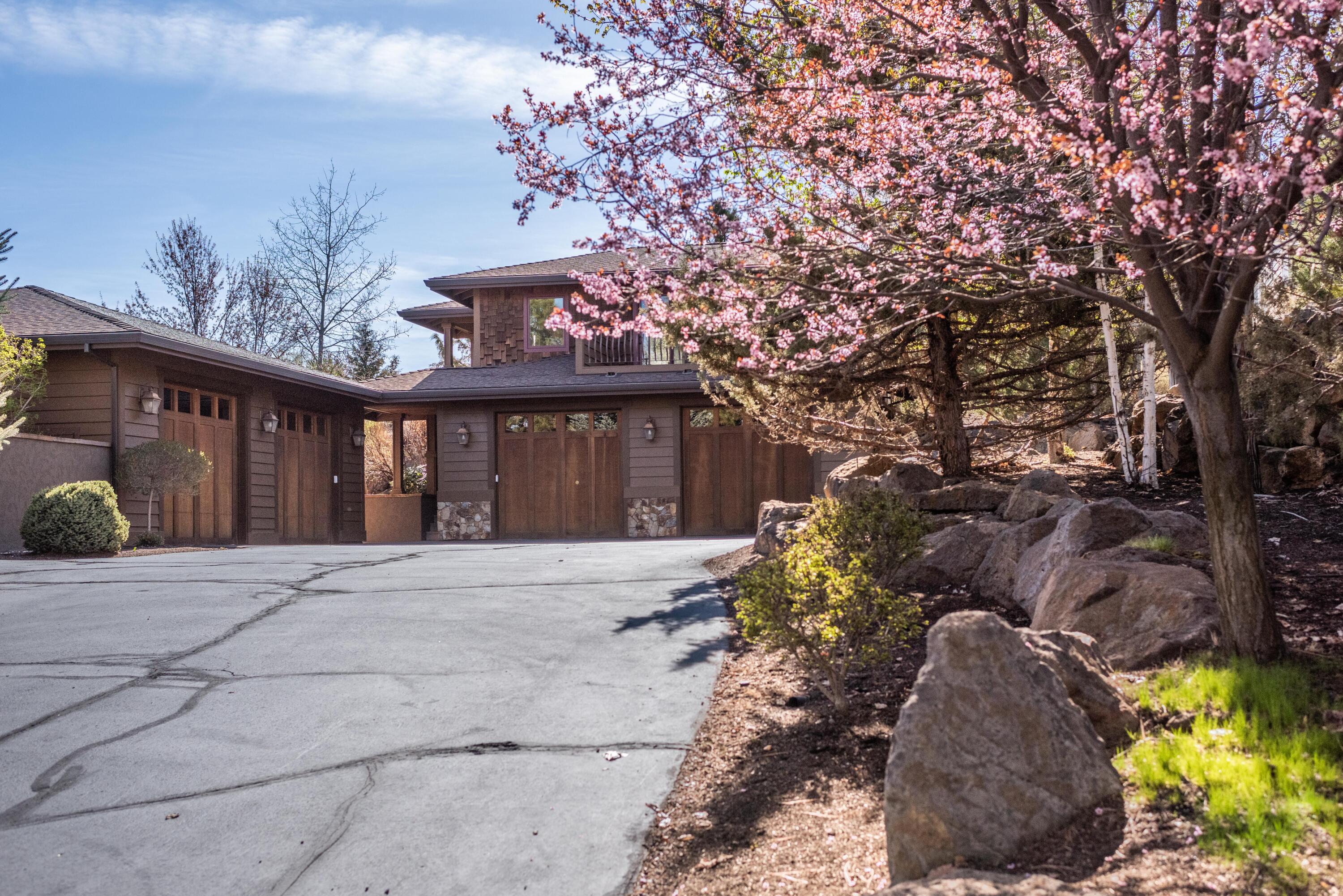 61454 Cultus Lake Court