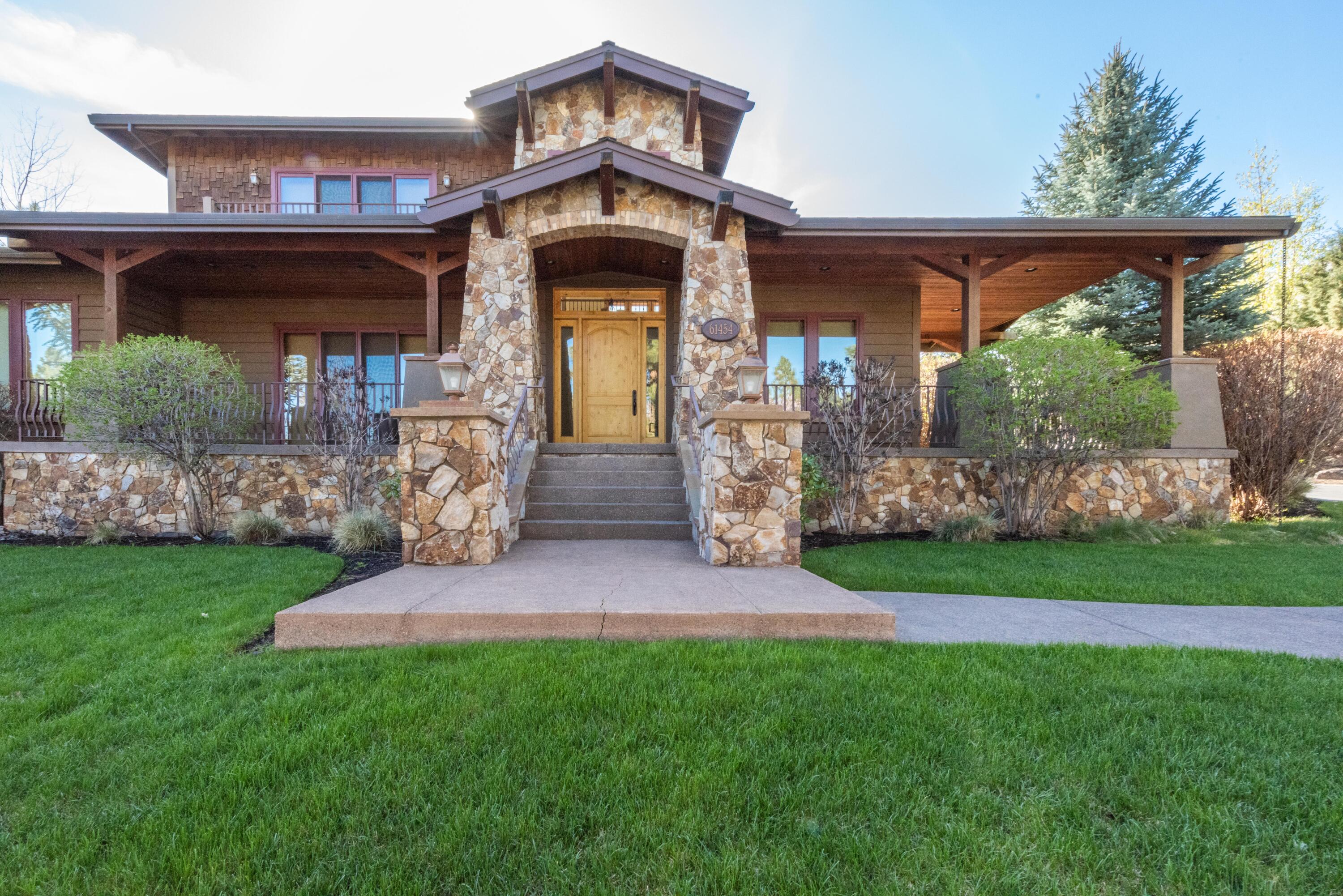 61454 Cultus Lake Court