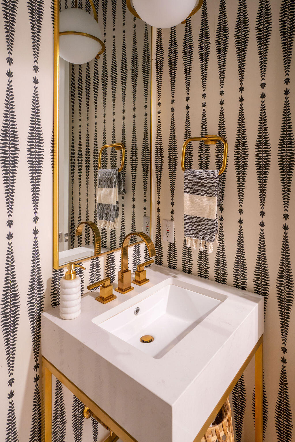 61824 Red Meadow Court