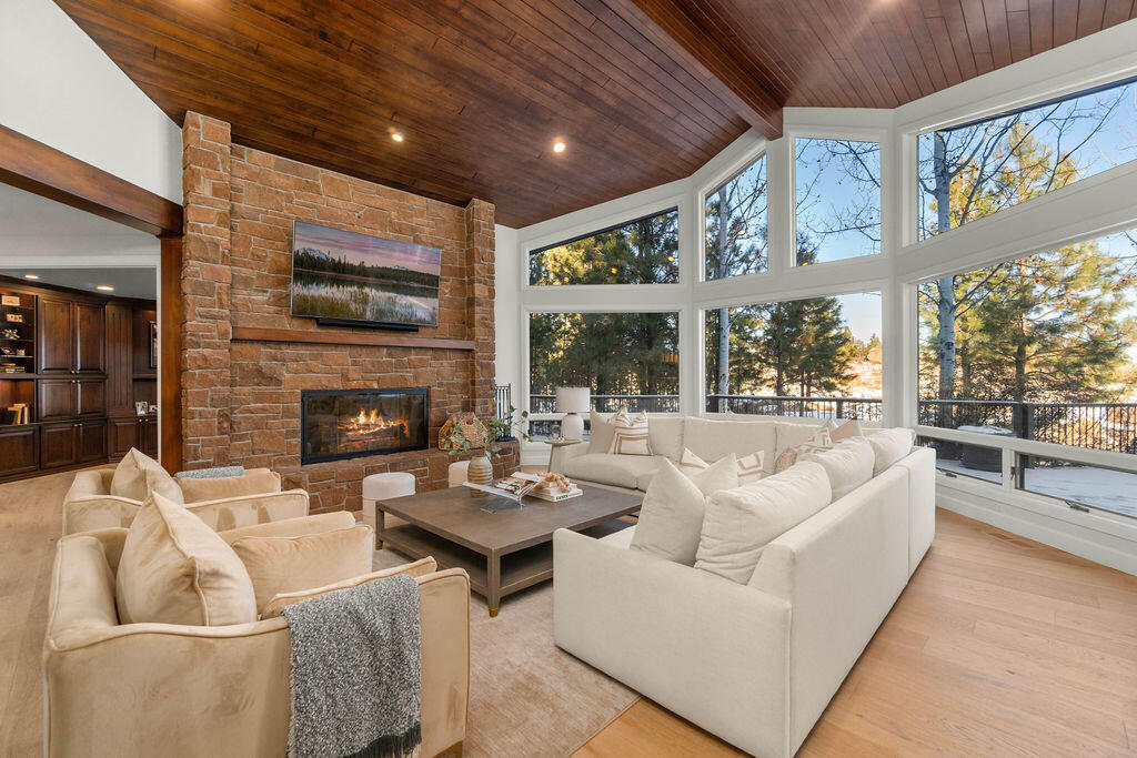 61824 Red Meadow Court