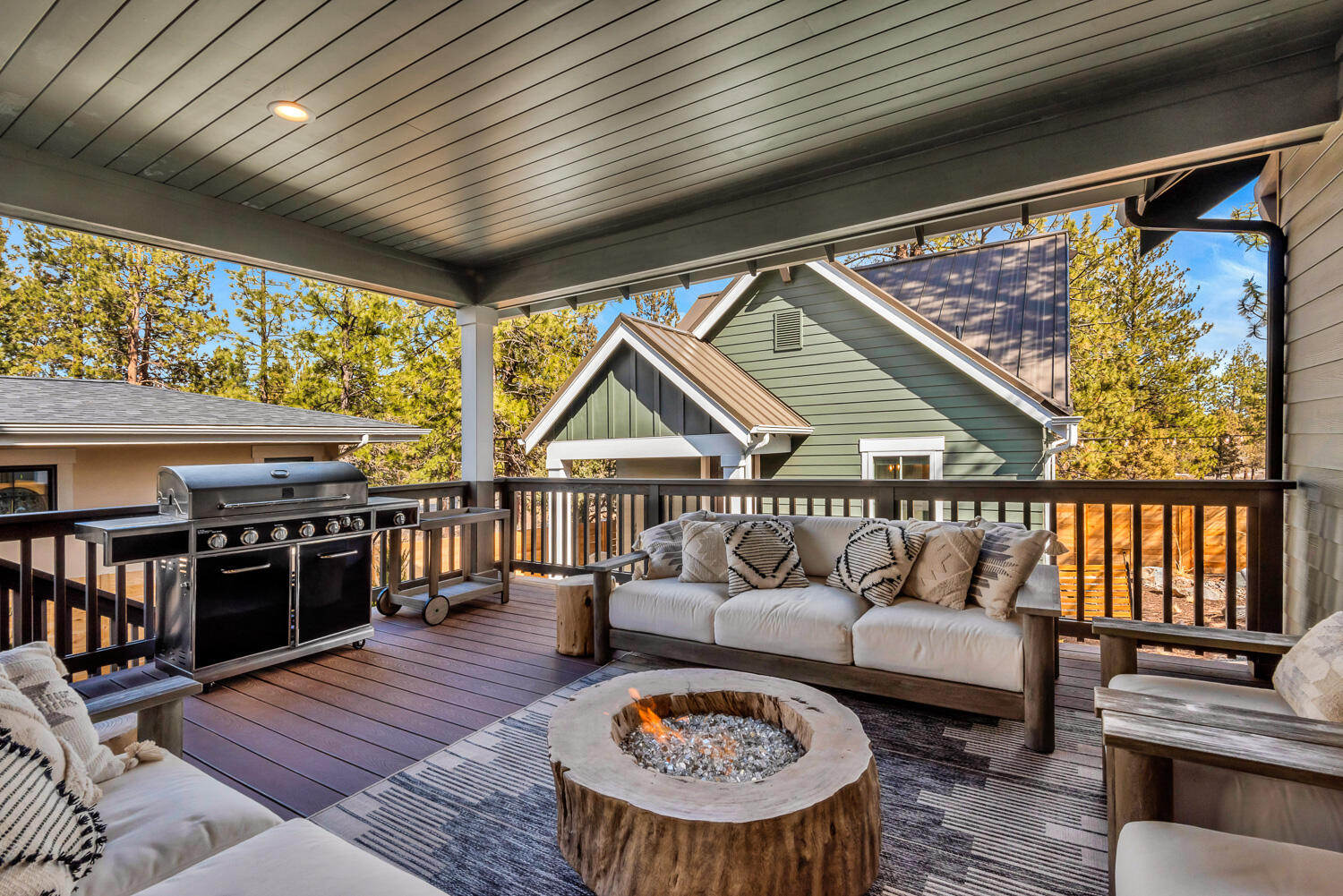 2242 NW Reserve Camp Court