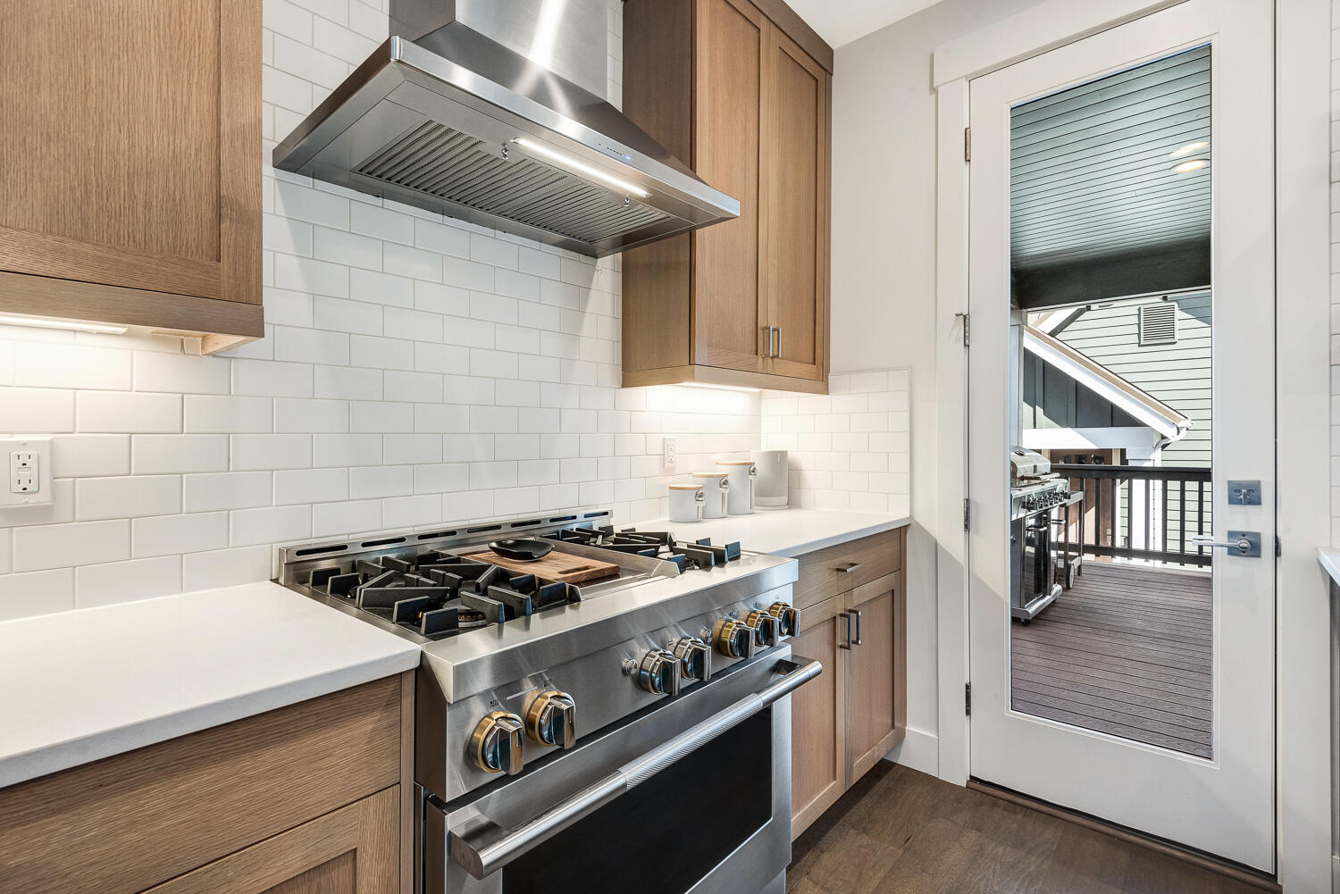 2242 NW Reserve Camp Court