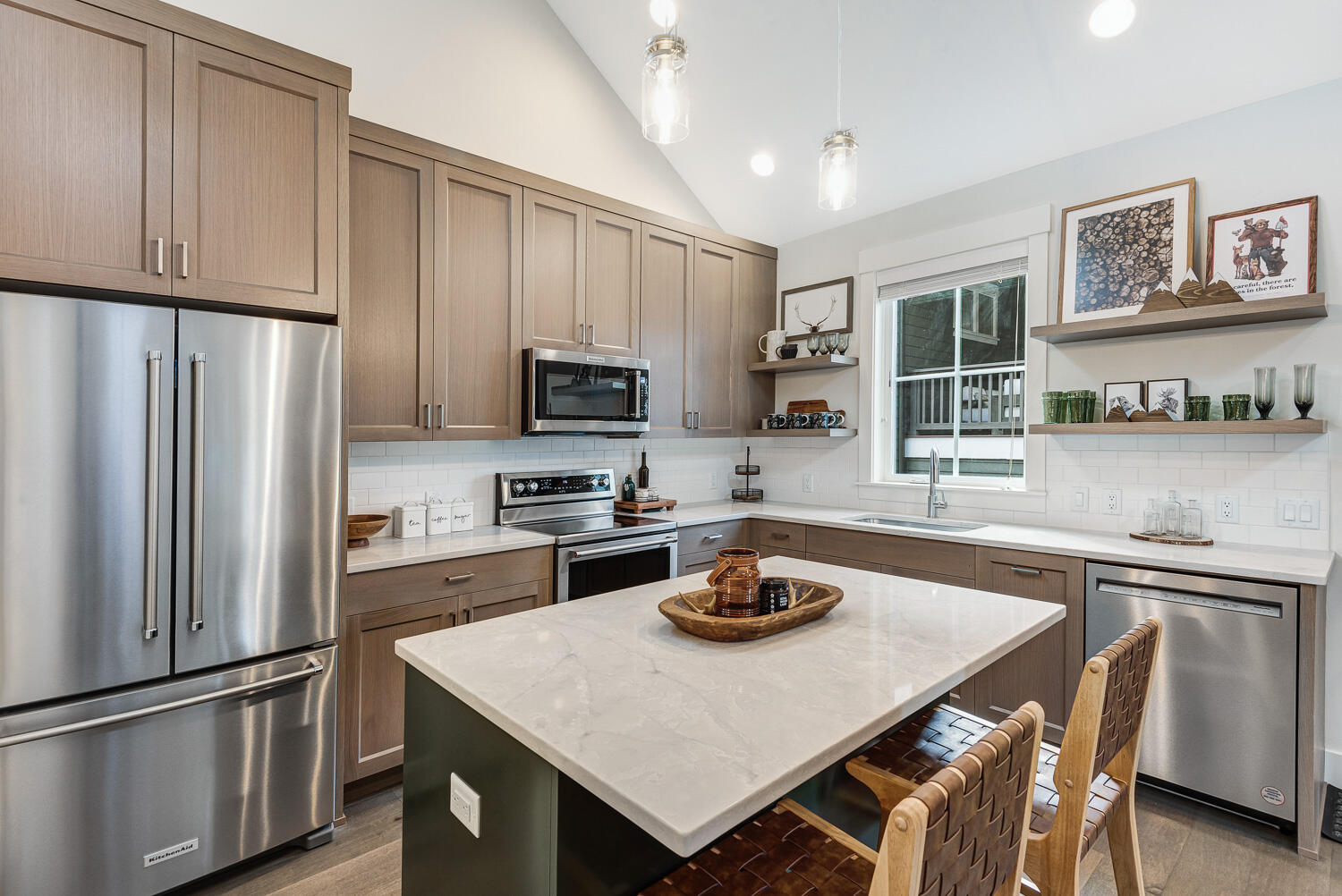 2242 NW Reserve Camp Court