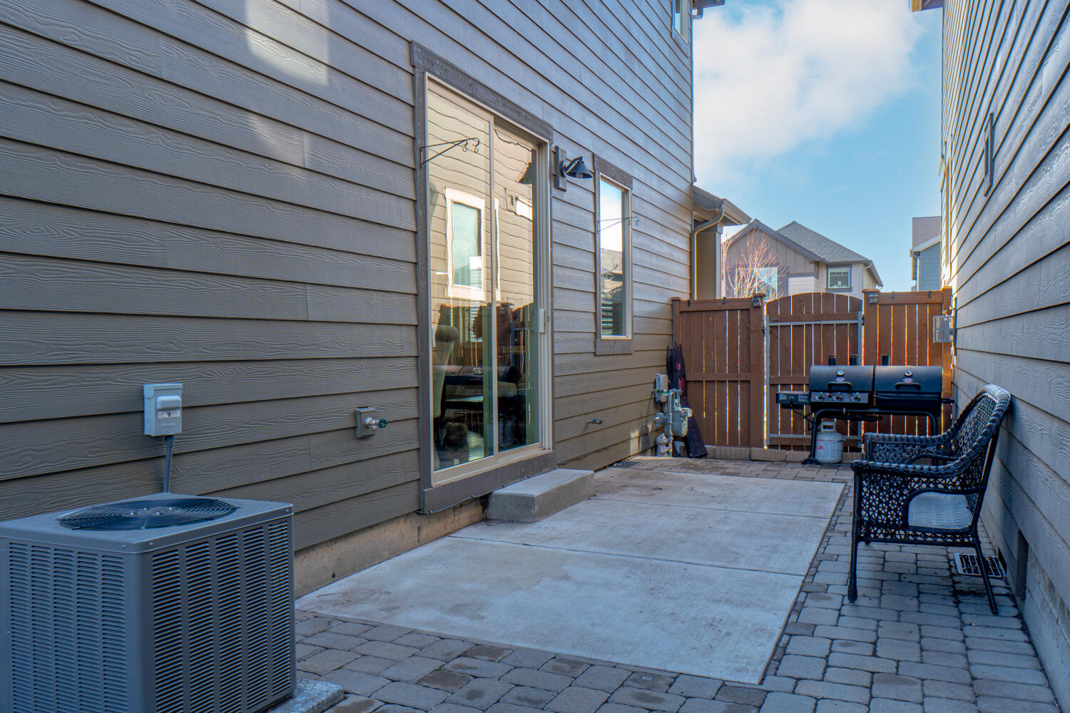 20770 NE Sierra Drive