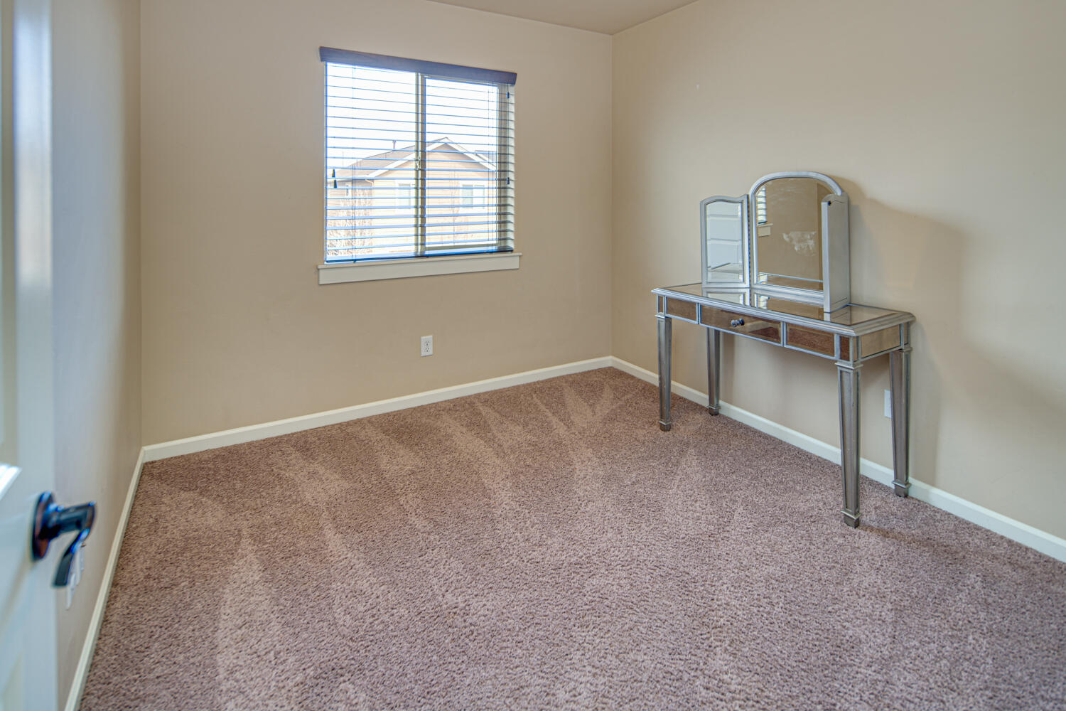 20770 NE Sierra Drive