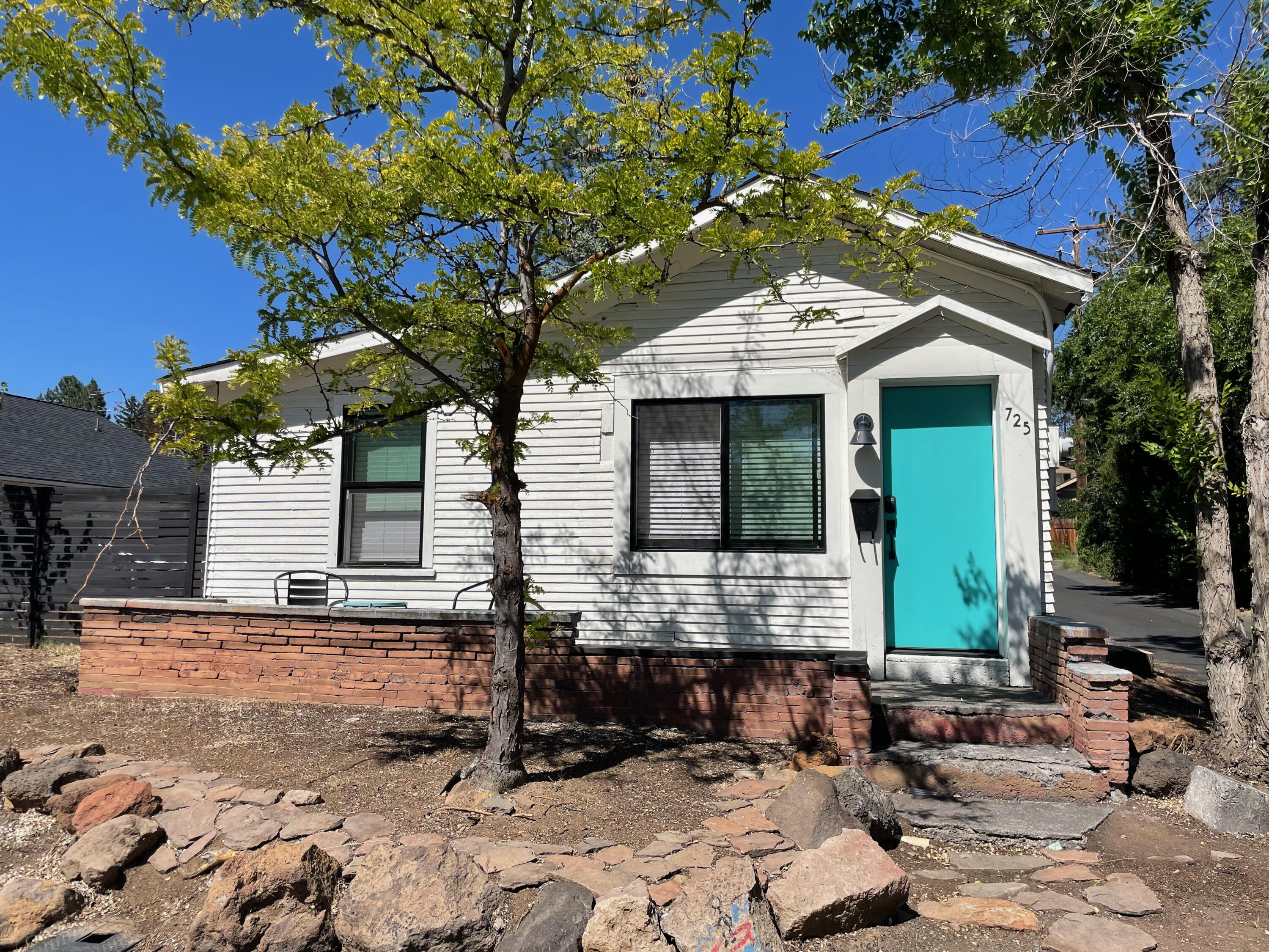 1200 NW Galveston Avenue