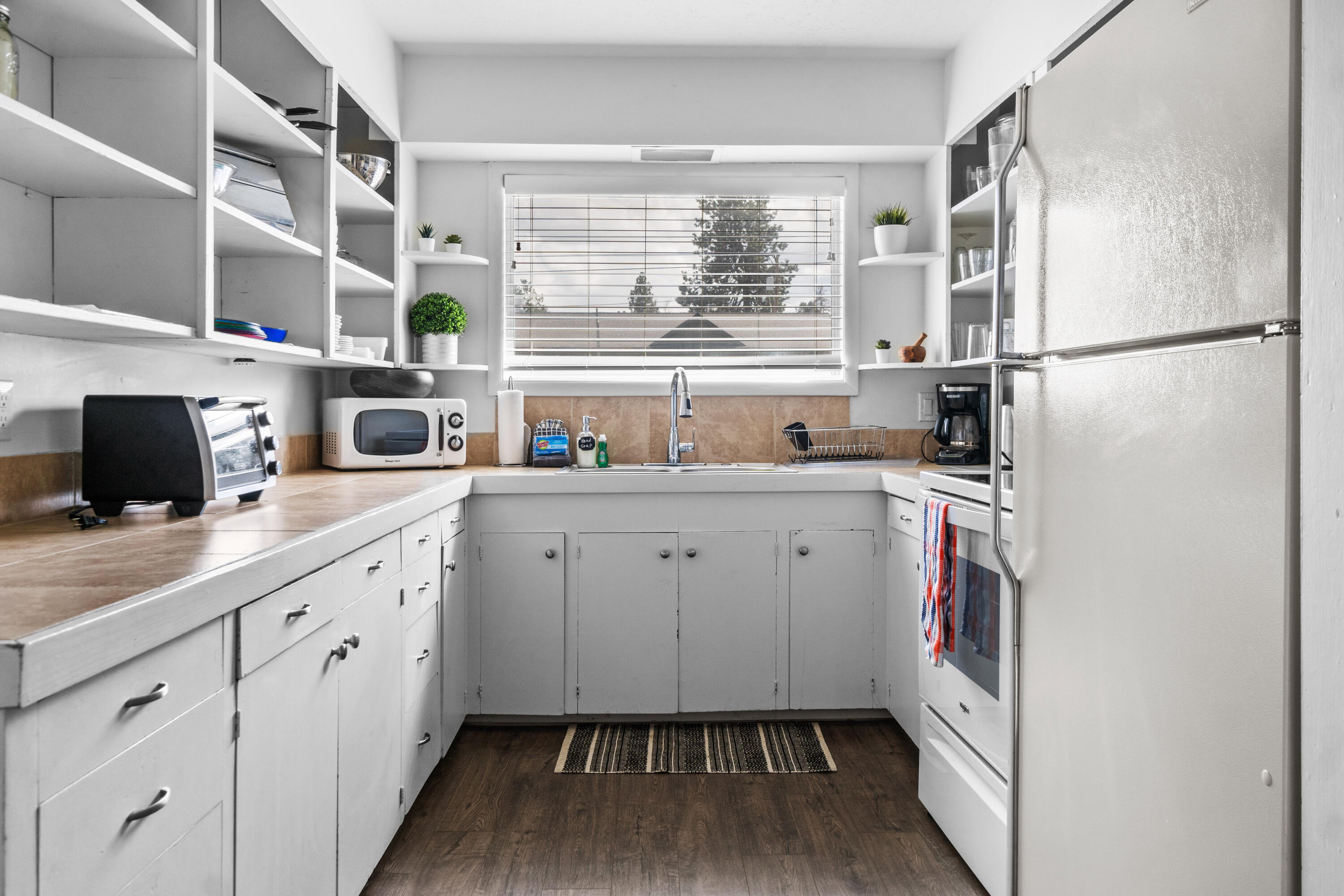 1200 NW Galveston Avenue