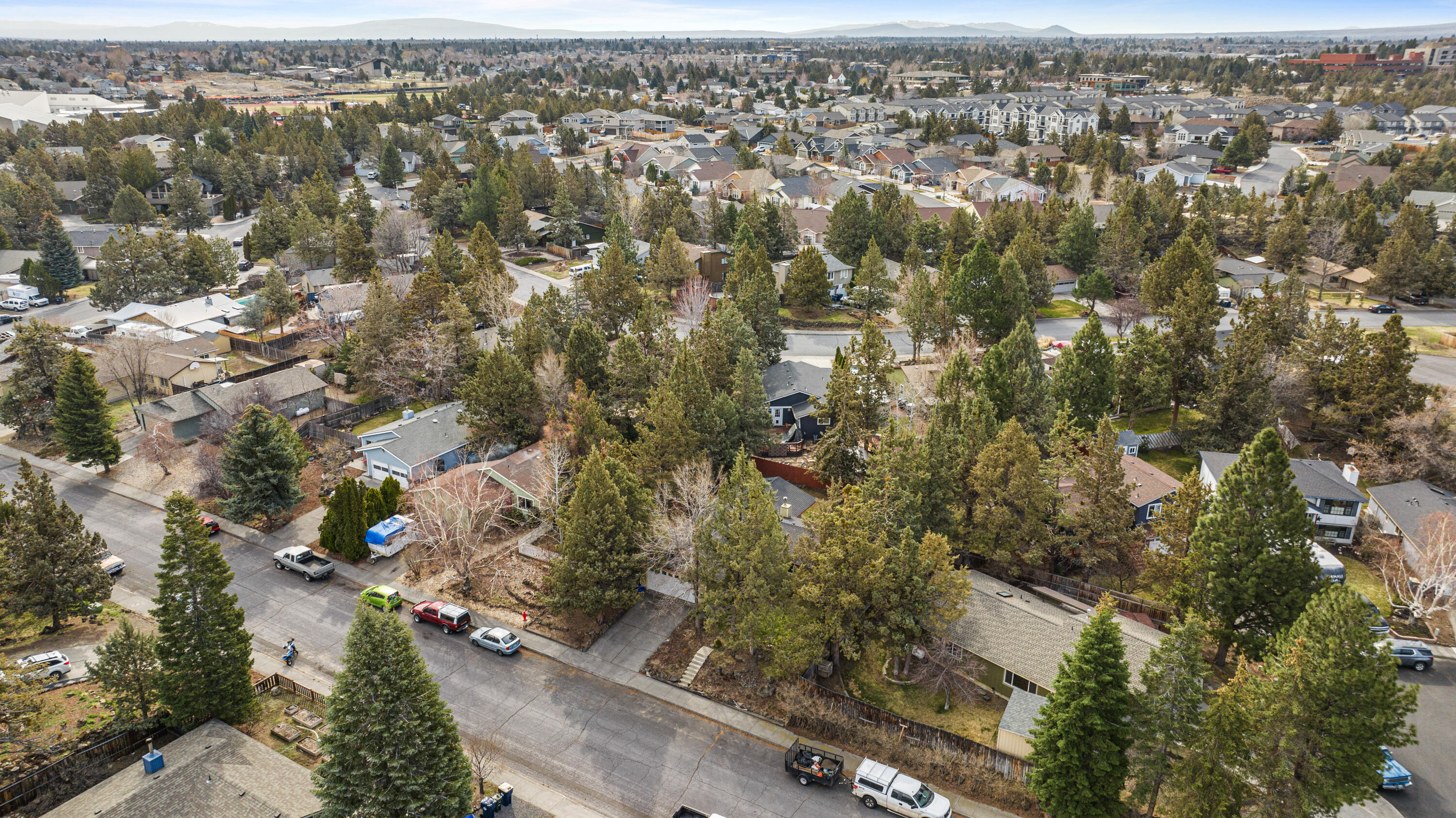 2121 NE Monterey Avenue