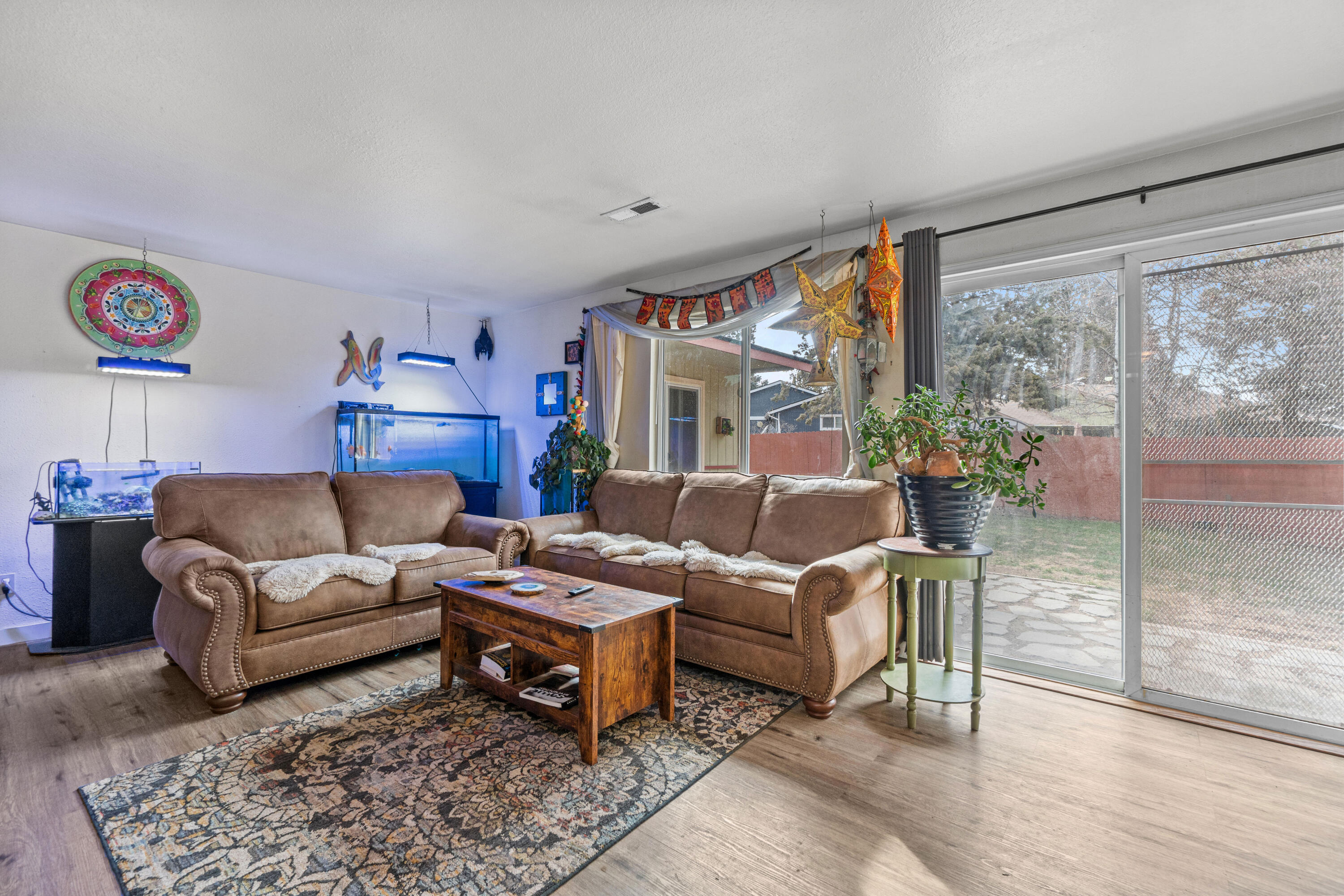 2121 NE Monterey Avenue