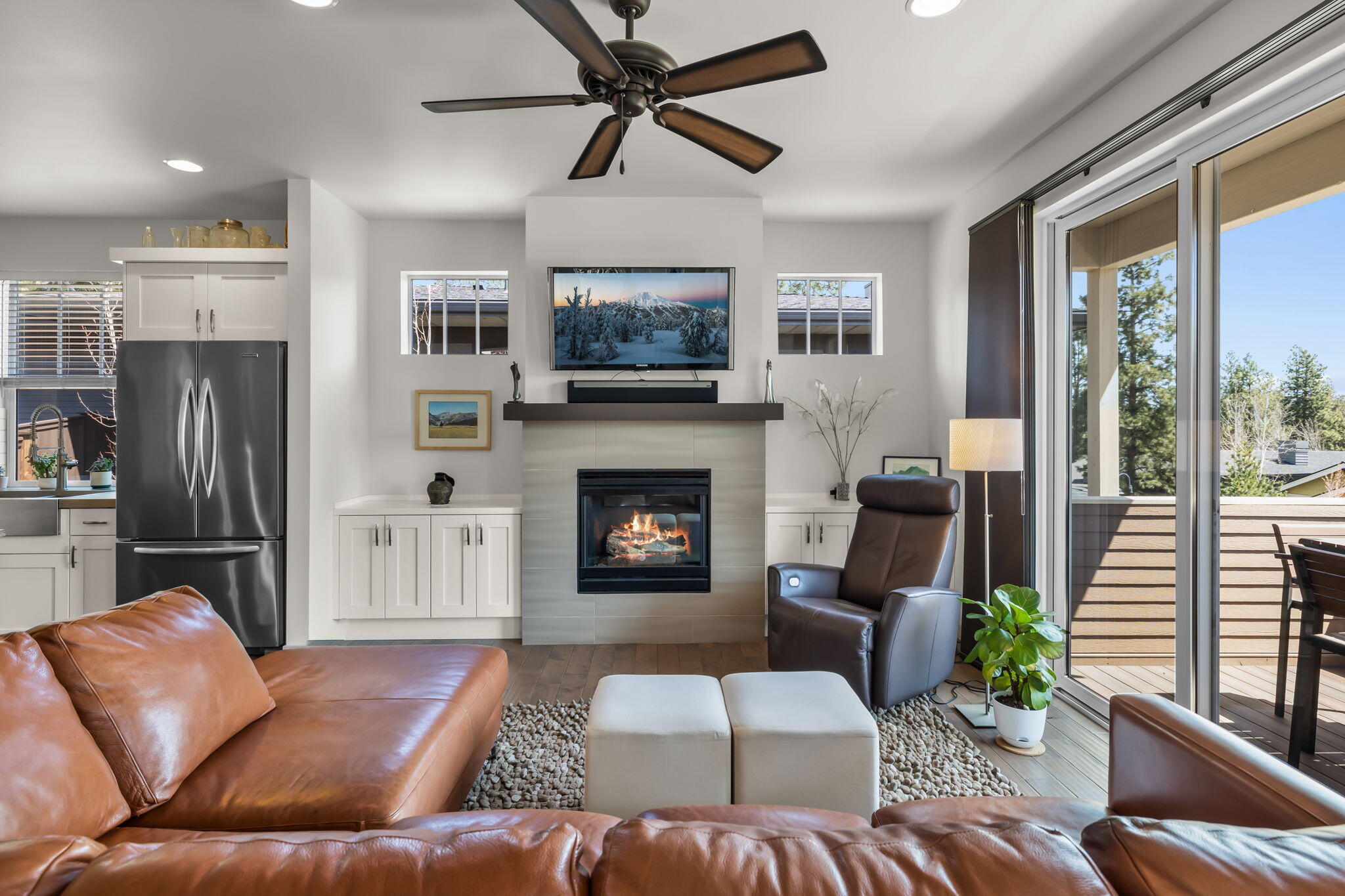 2466 NW Crossing Drive