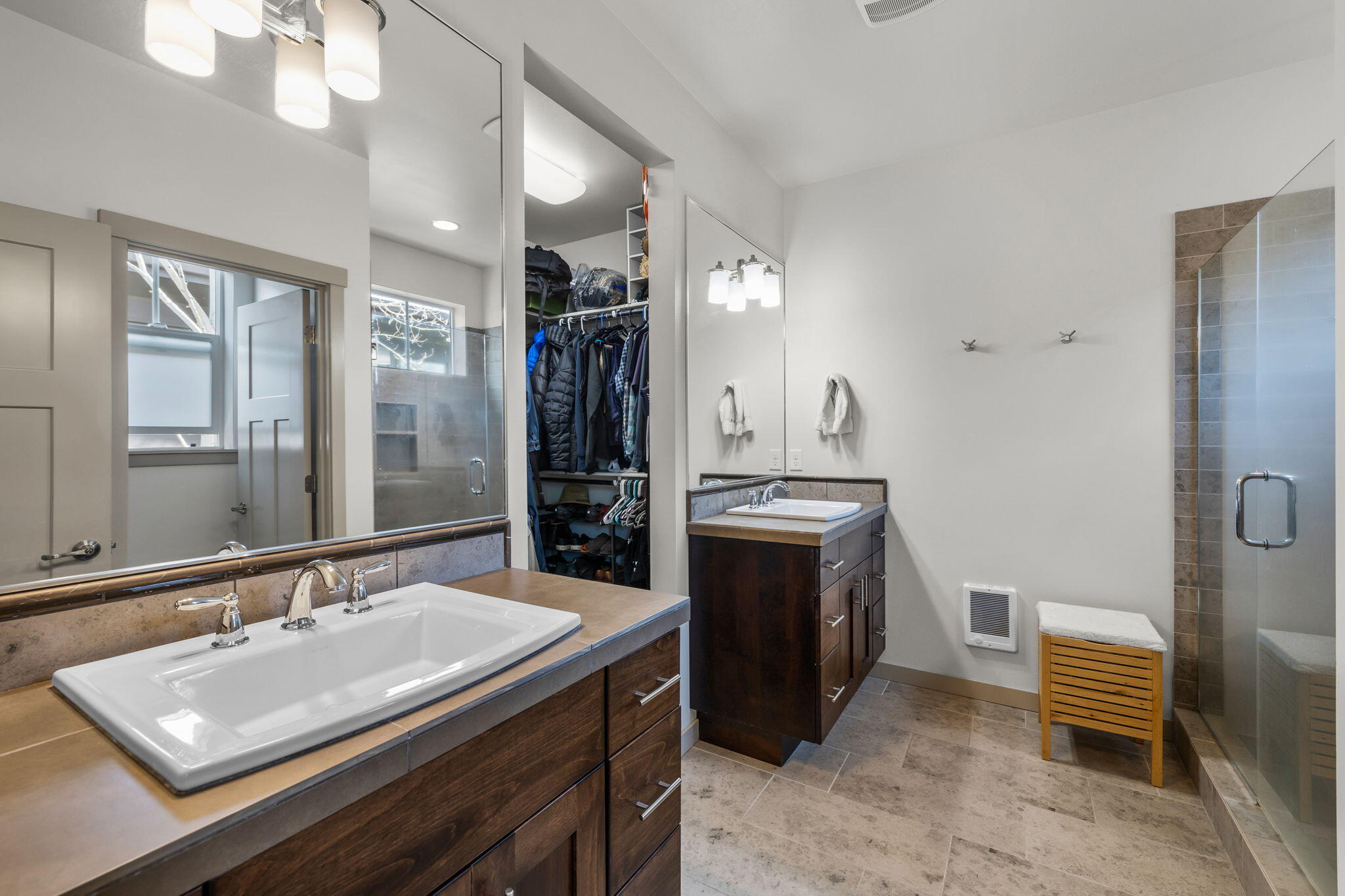 2466 NW Crossing Drive