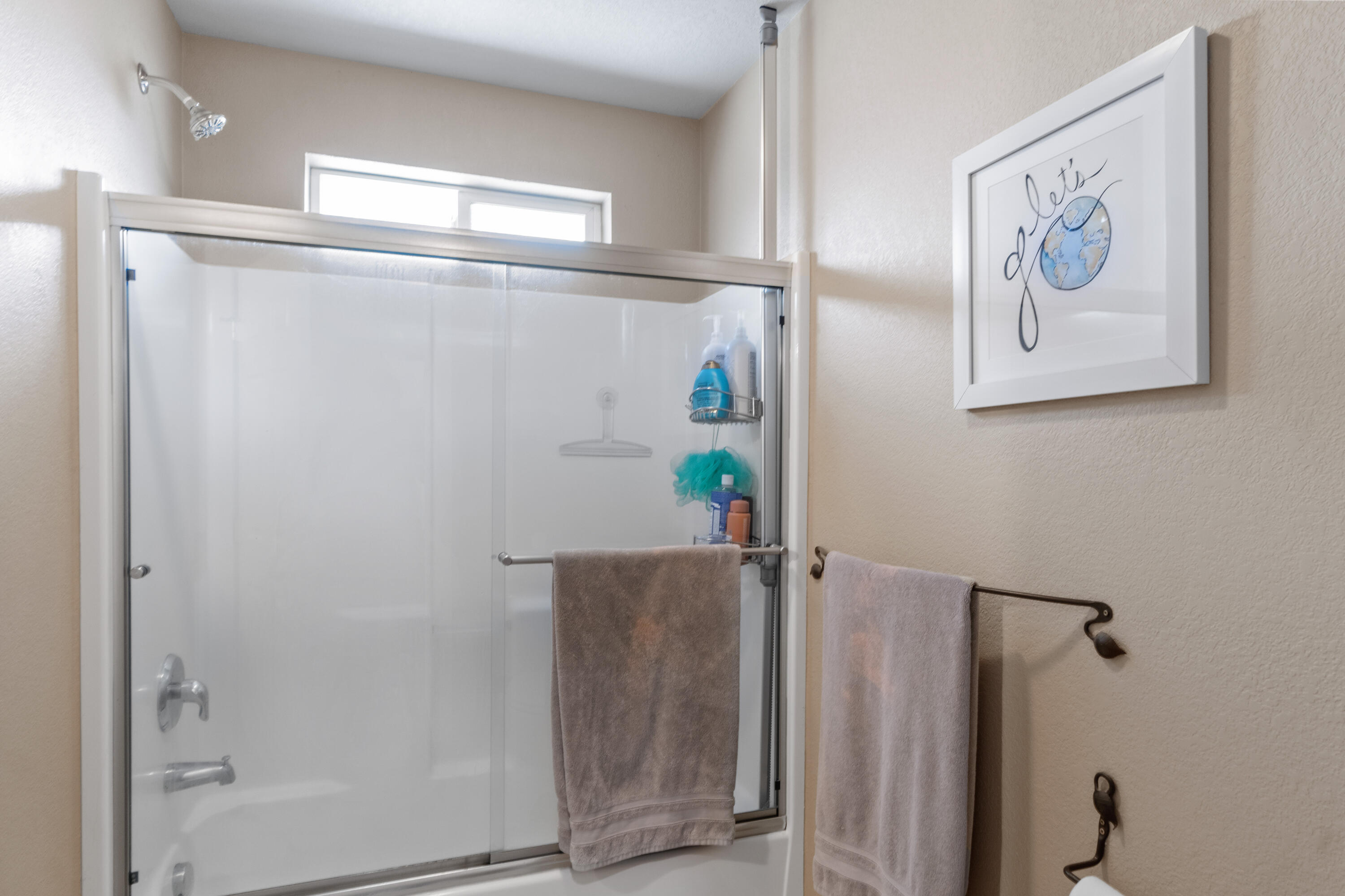 65 SW Roosevelt Avenue