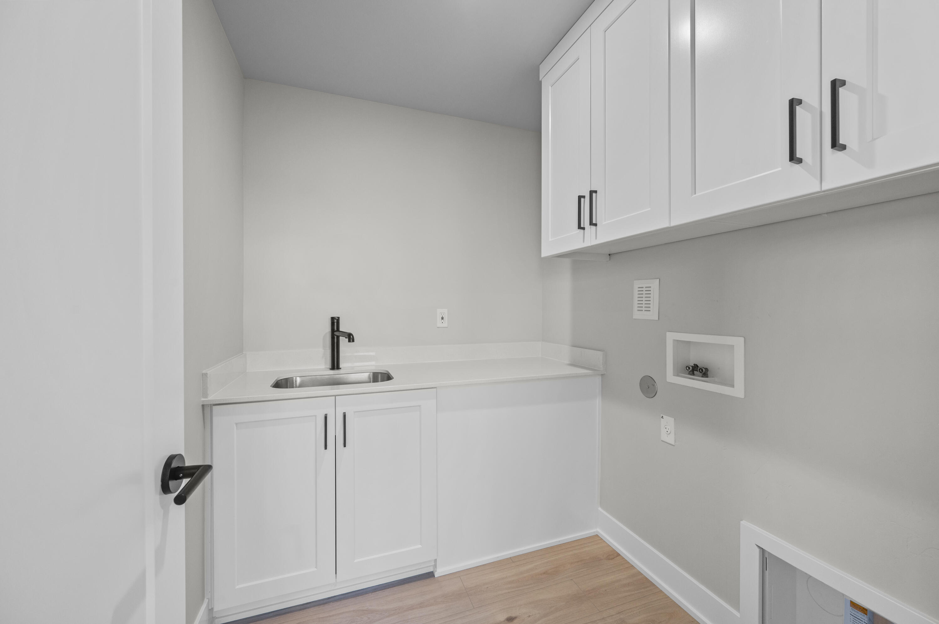 1529 NE Rosemont Street