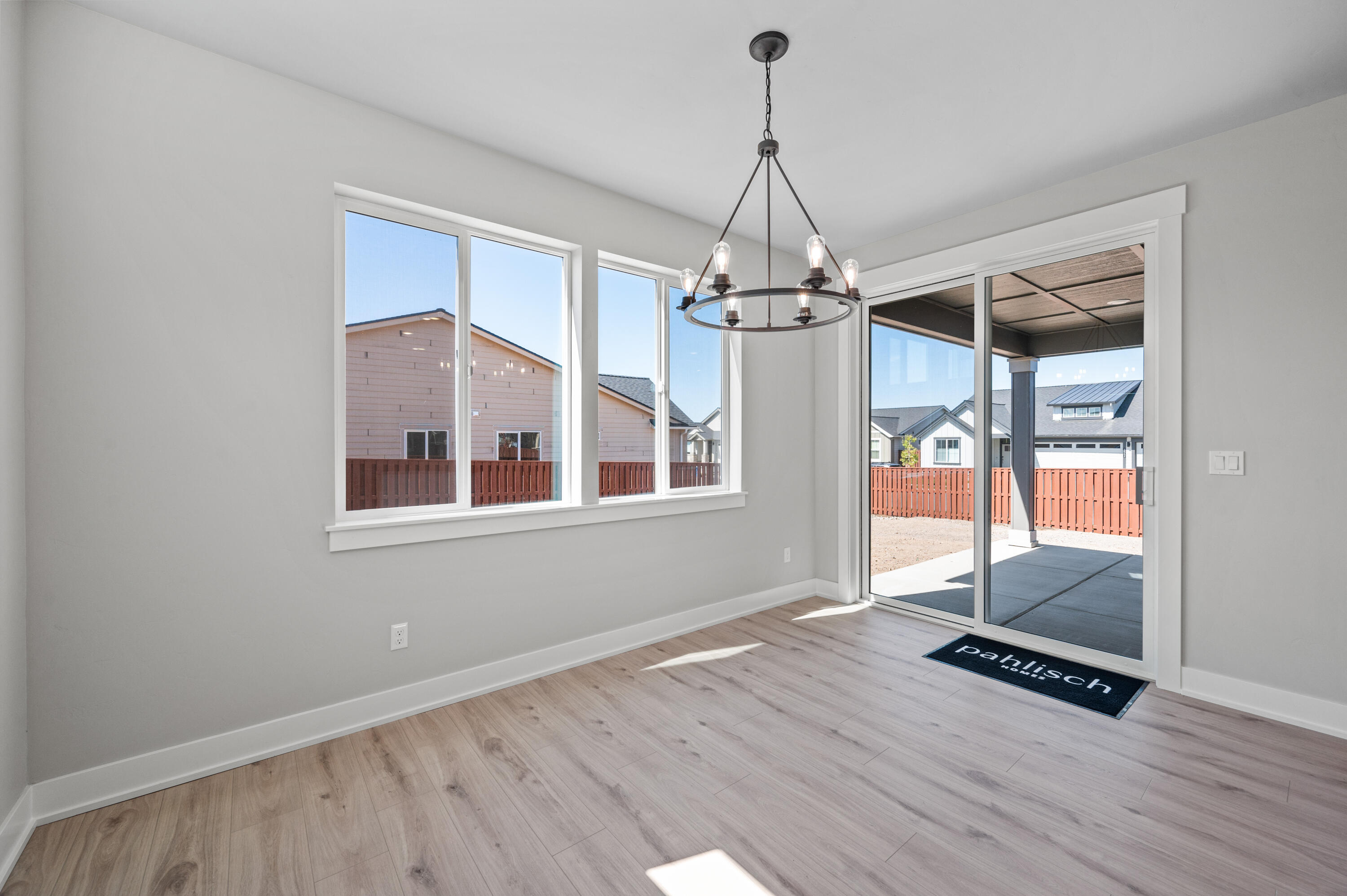 1529 NE Rosemont Street