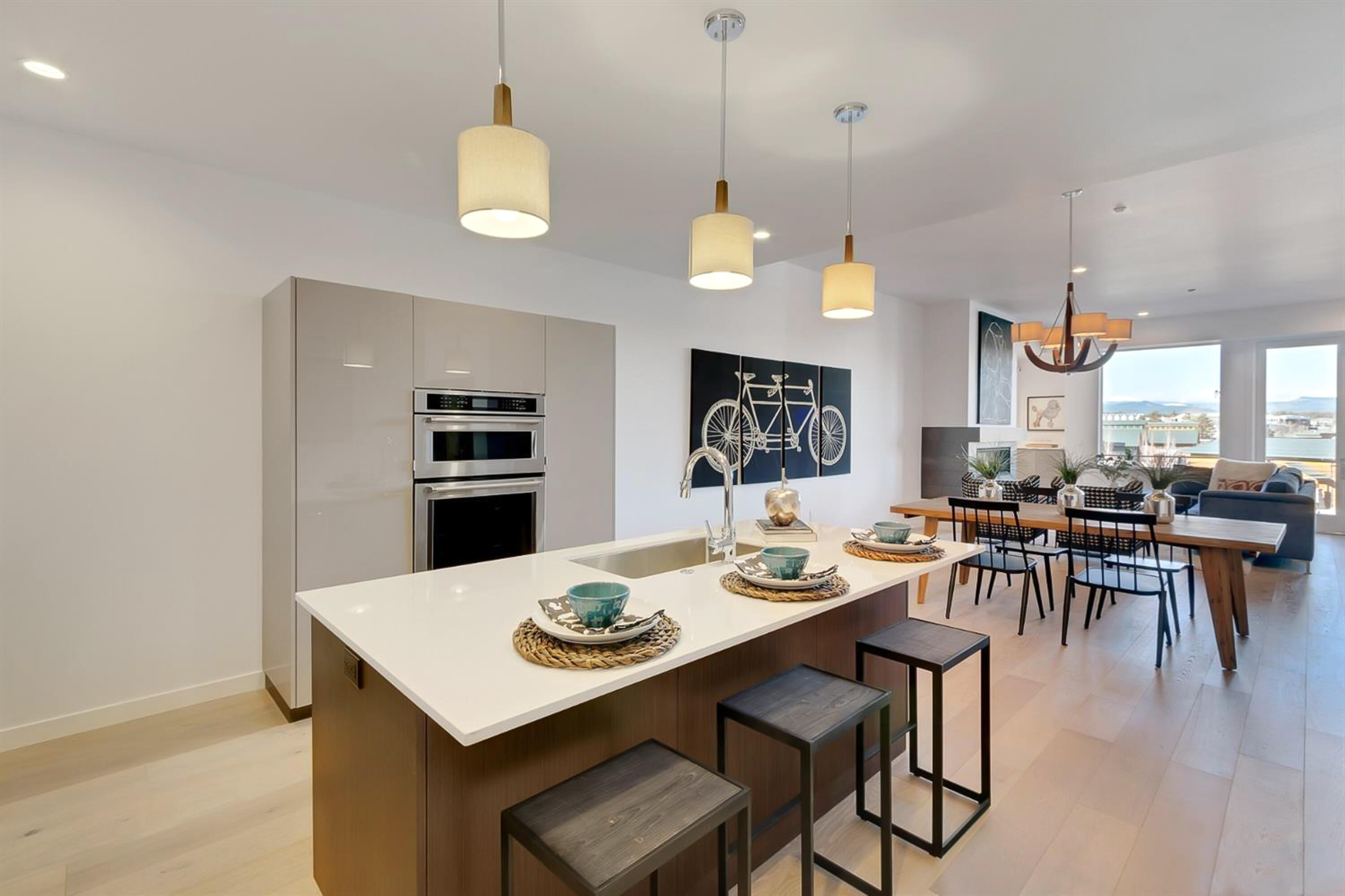 291 SW Bluff Drive, UNIT 330