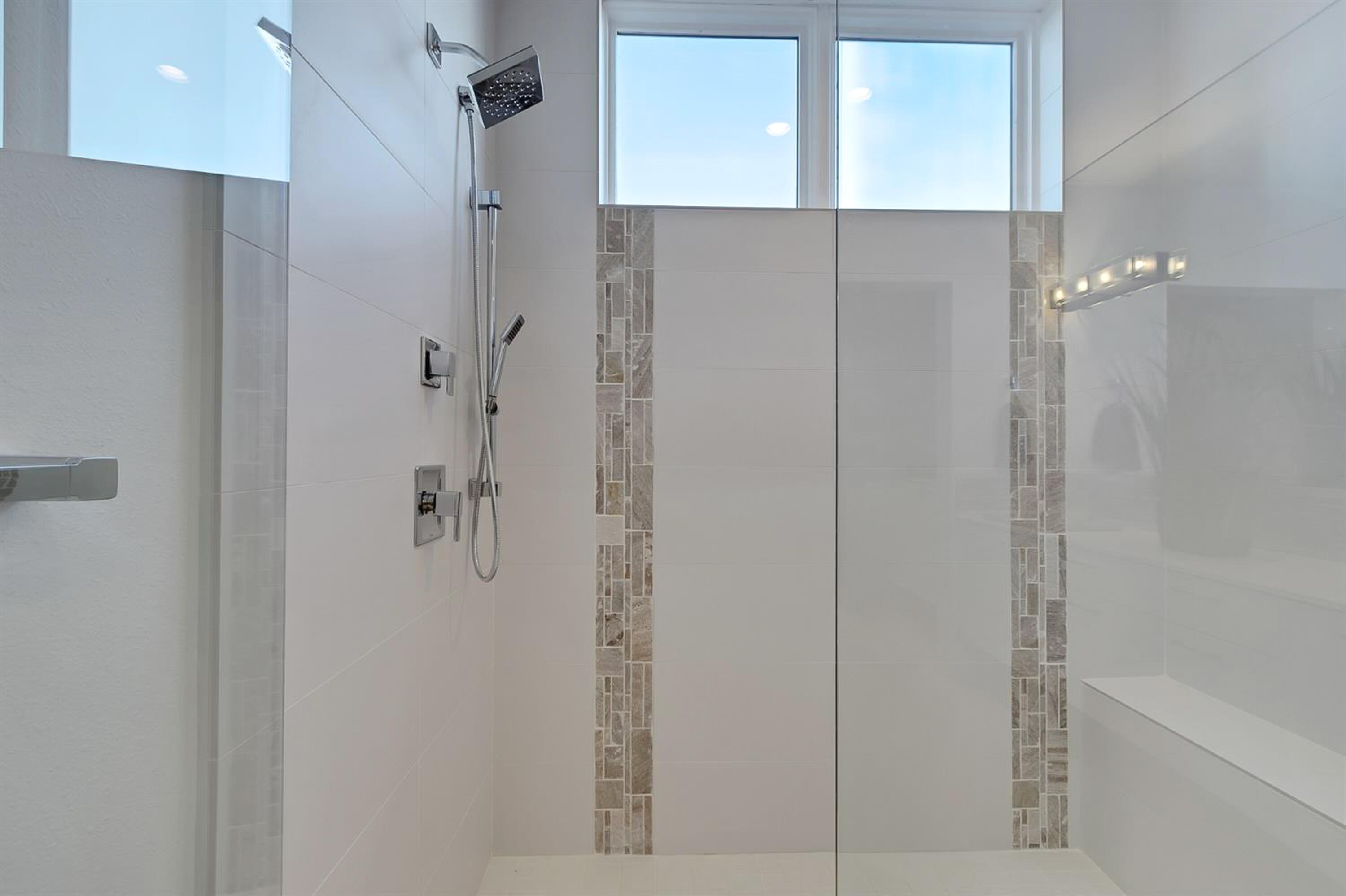 291 SW Bluff Drive, UNIT 330