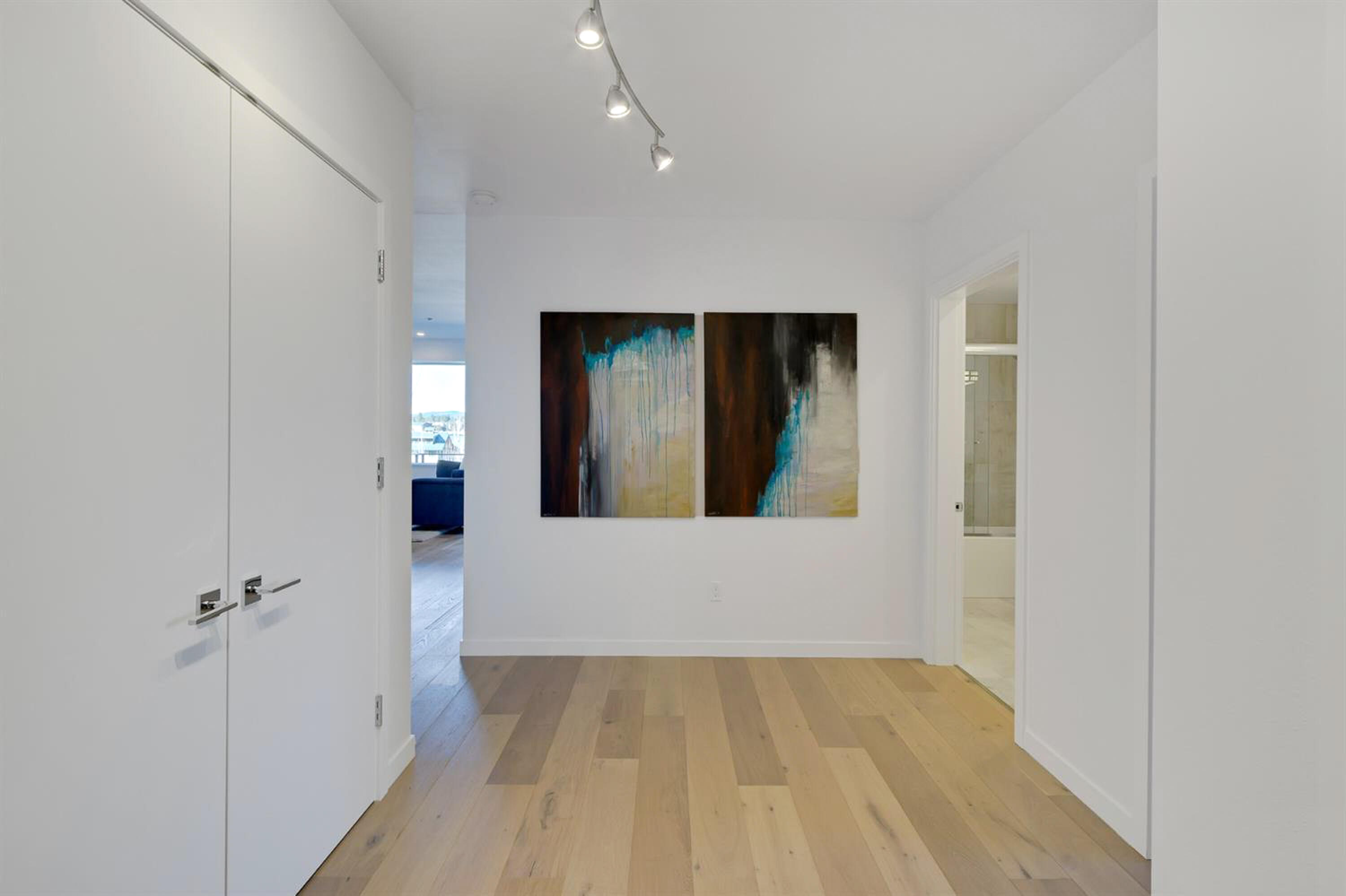 291 SW Bluff Drive, UNIT 330