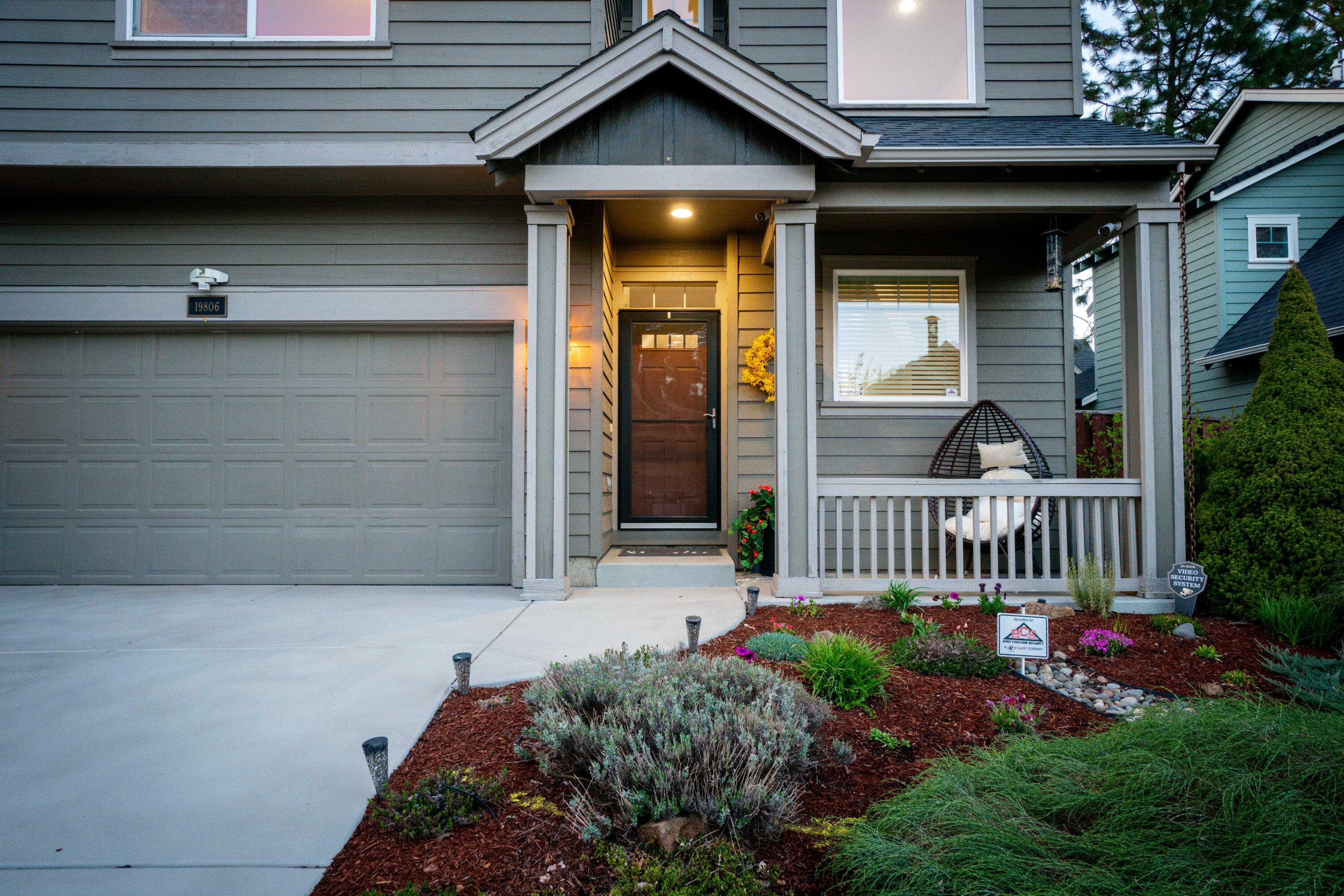 19806 Galileo Avenue