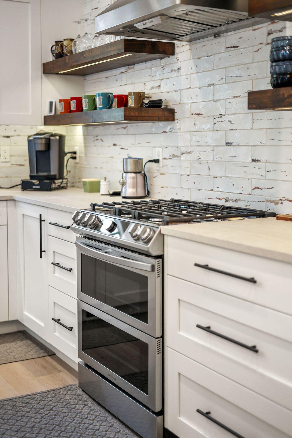 2280 NW Lemhi Pass Drive